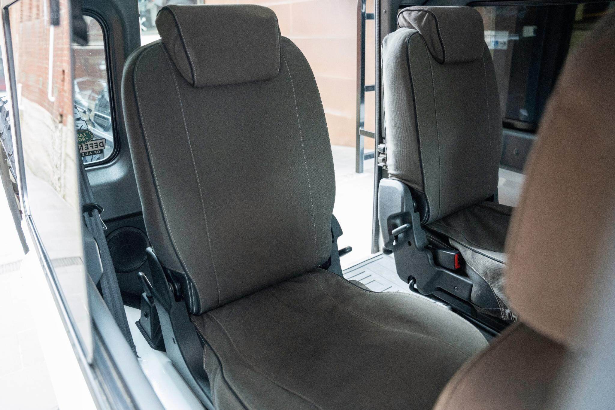 2014 Land Rover Defender 90 Wagon 3dr Man 6sp 4x4 2.2DT [MY15] 