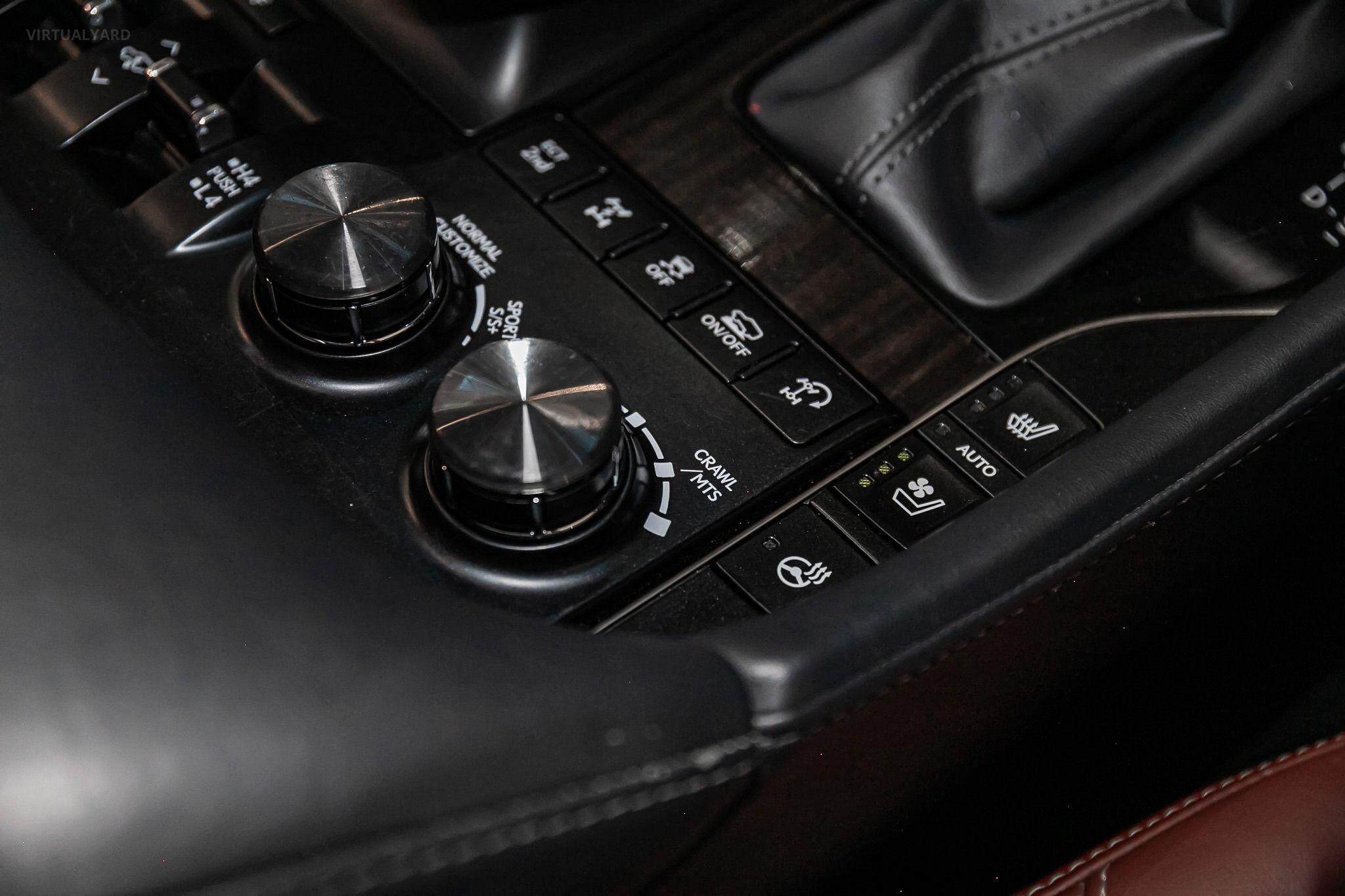 2020 Lexus LX URJ201R LX570 S Wagon 8st 5dr Spts Auto 8sp, 4x4 5.7i 