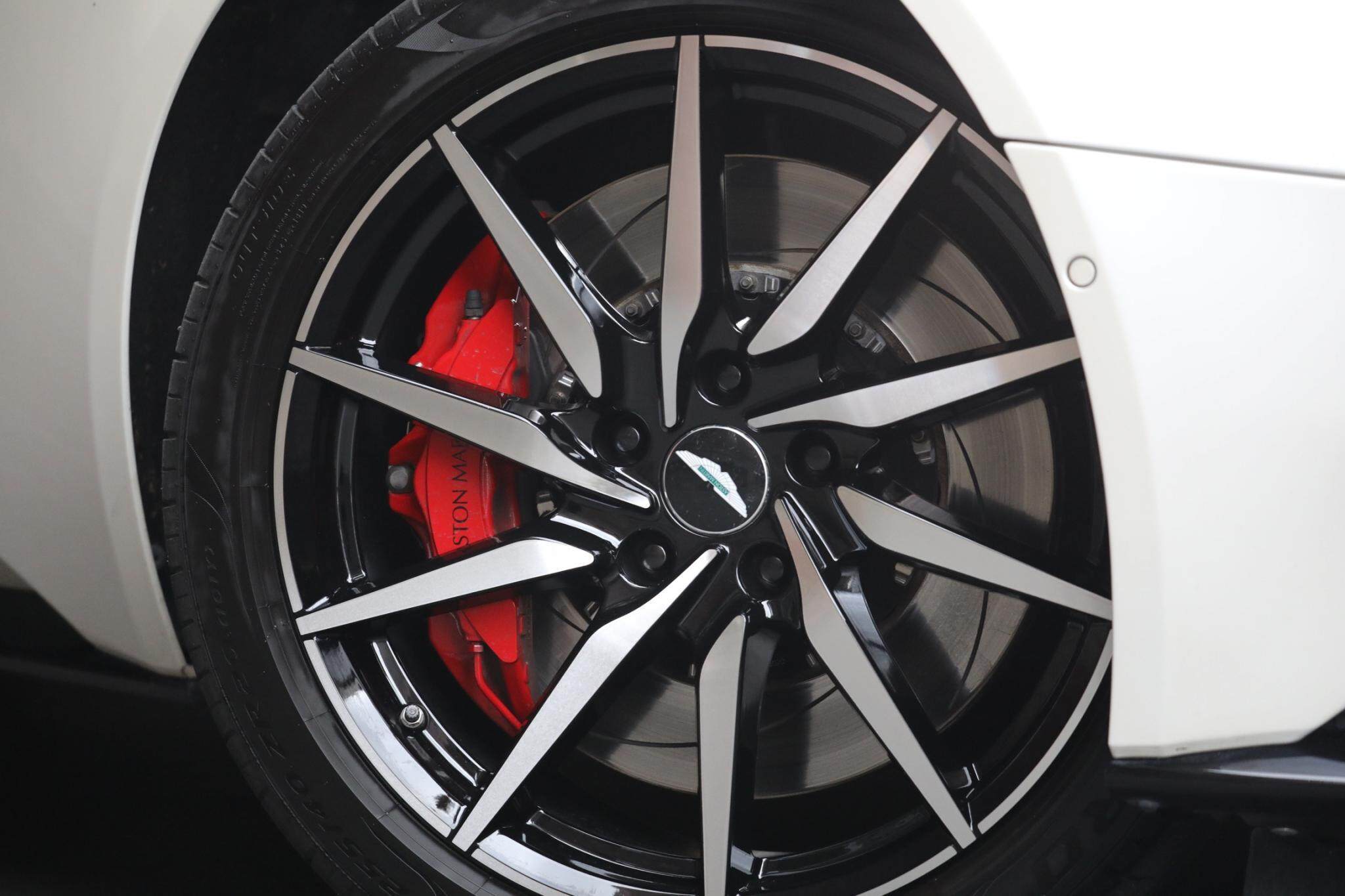 2017 Aston Martin DB11 Coupe 2dr Spts Auto 8sp 5.2TT [MY17] 