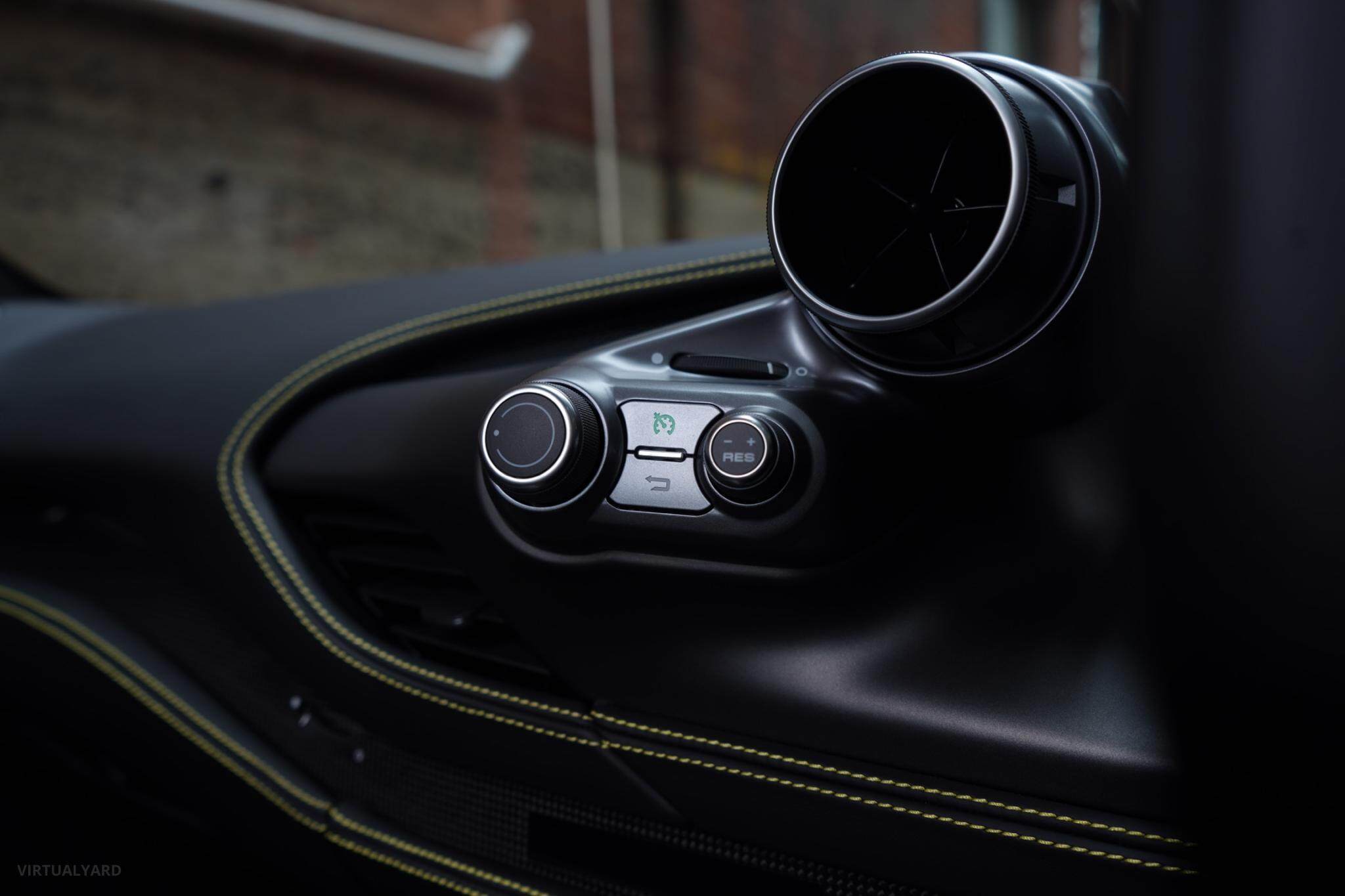 2021 Ferrari F8 Spider F142 Convertible 2dr DCT 7sp 3.9TT 