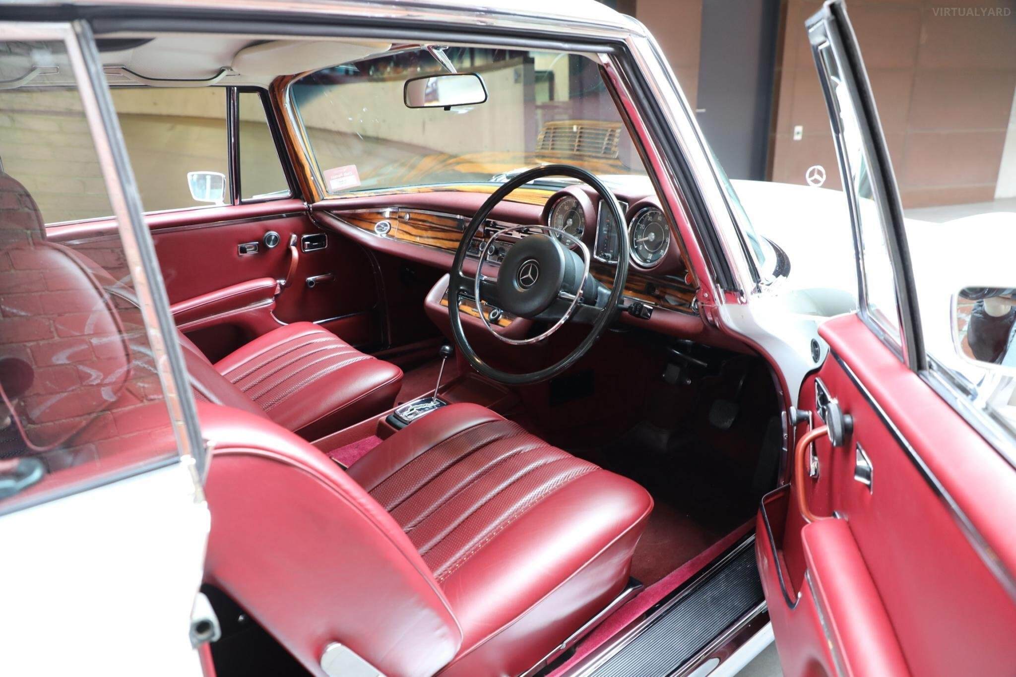 1970 Mercedes-Benz 280SE 3.5  