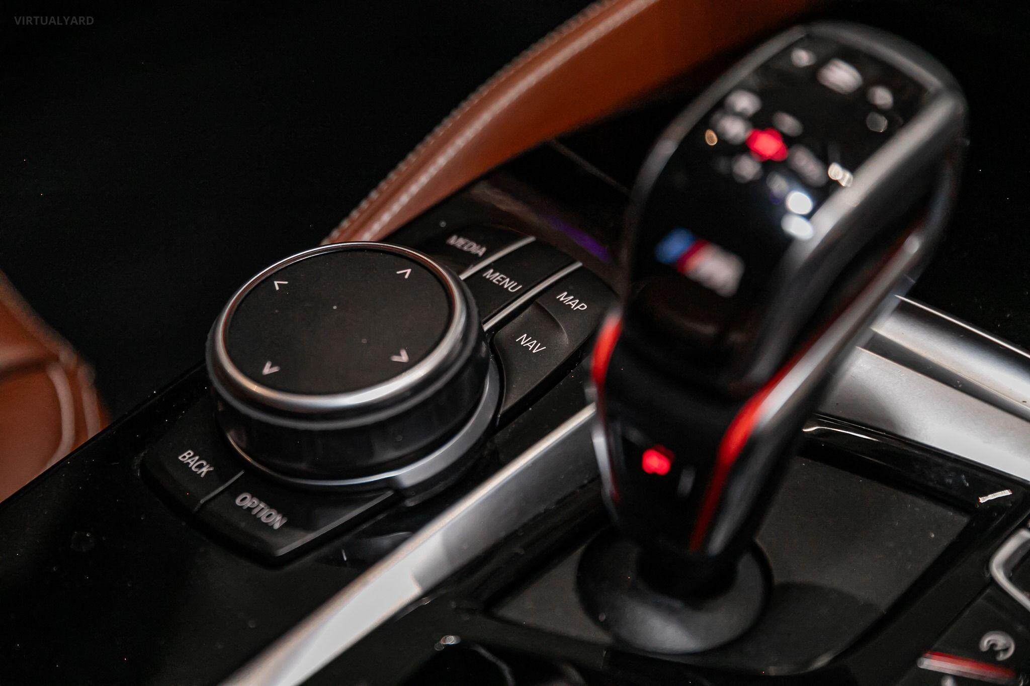 2018 BMW M5 F90 Launch Edition Sedan 4dr M Steptronic 8sp M xDrive 4.4TT 