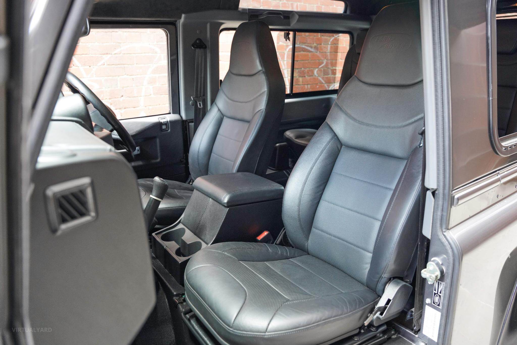 2015 Land Rover Defender 90 Adventure Wagon 3dr Man 6sp 4x4 2.2DT [MY16] 