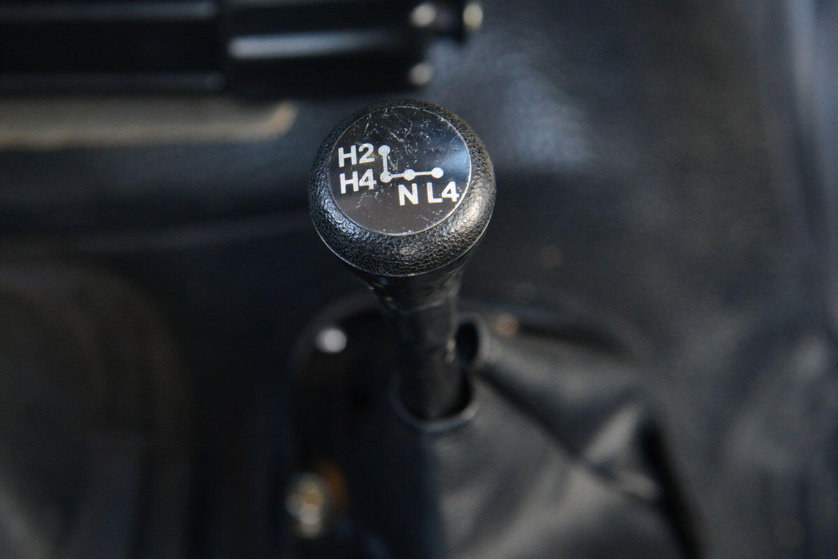 81 Toyota Landcruiser FH40_IT1415(DUTGAR)_018