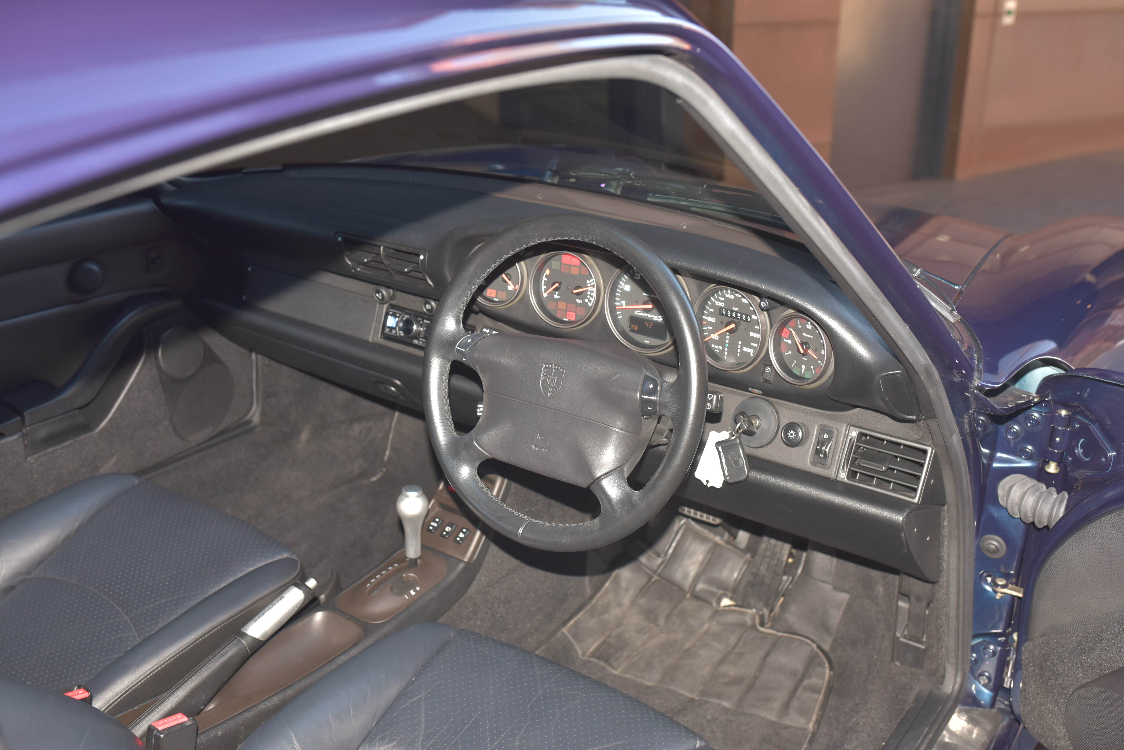 1997 Porsche 911 Carrera 993 S Coupe 2dr Spts Auto 4sp 3.6i - For sale in Australia Dutton Garage Classic Driver