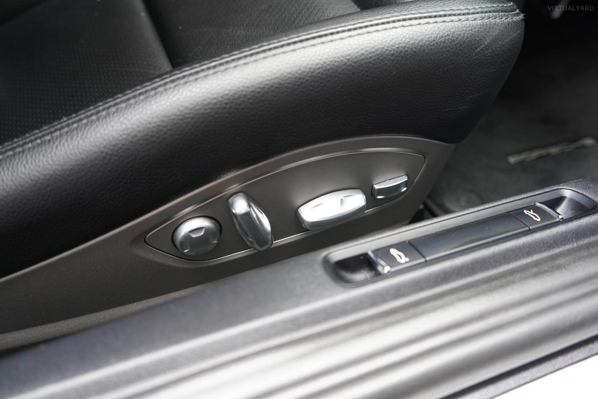 2017 Porsche 911 991 Carrera Coupe 2dr PDK 7sp 3.0TT [MY17] 