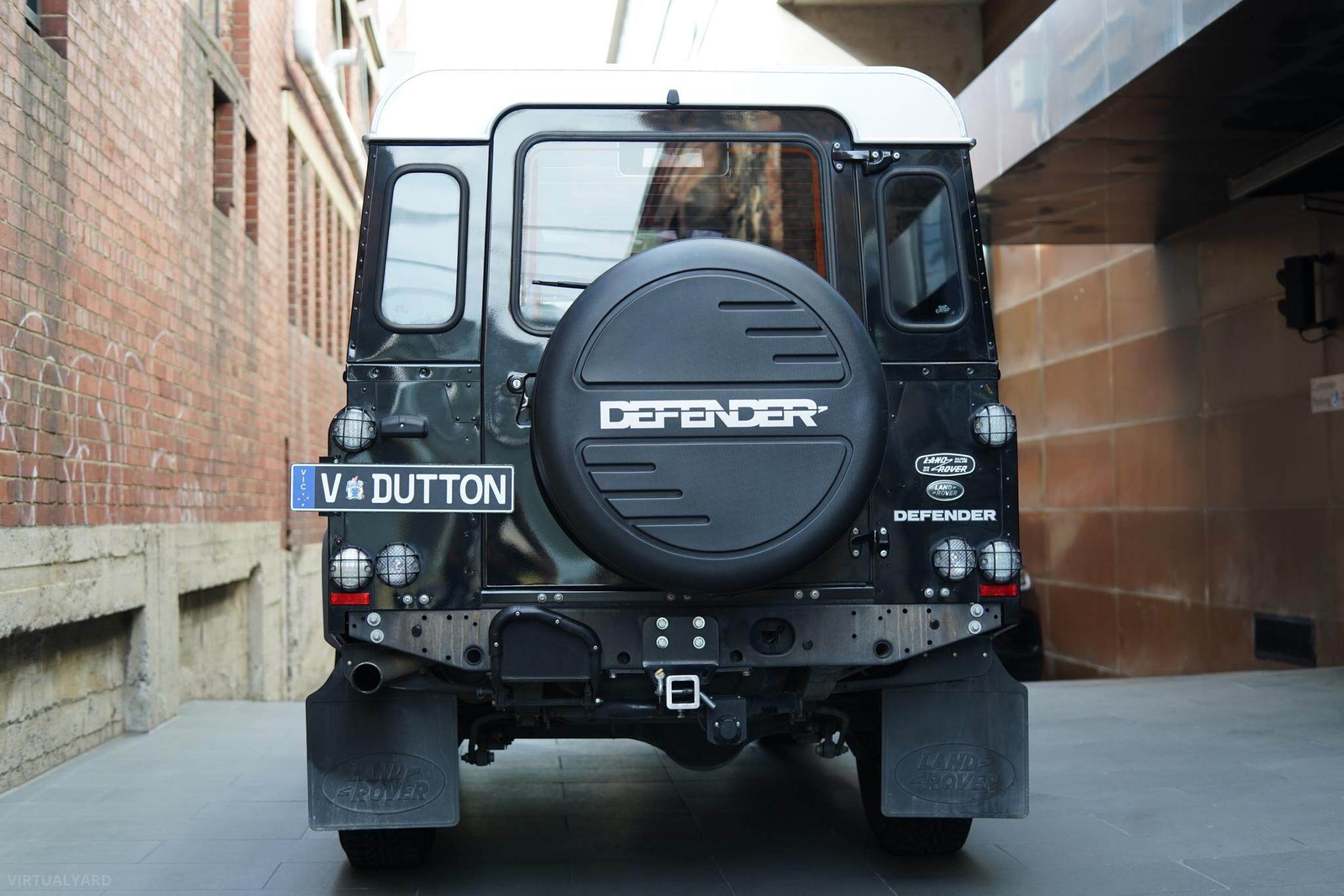 2015 Land Rover Defender 110 Wagon 5dr Man 6sp 4x4 2.2DT [MY15] 