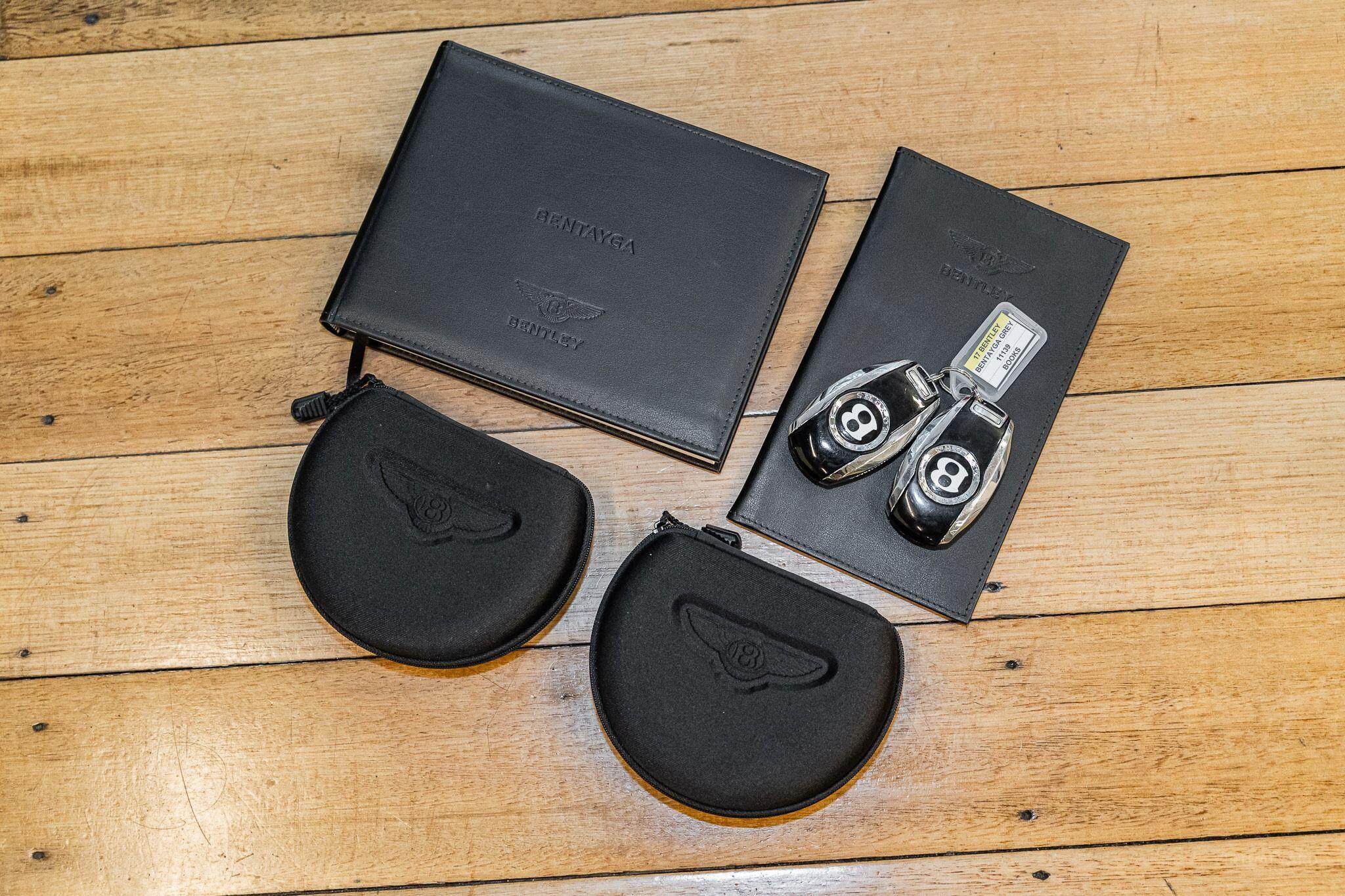 2017 Bentley Bentayga 4V Wagon 5dr Spts Auto 8sp AWD 6.0TT (5-st) [MY17] 