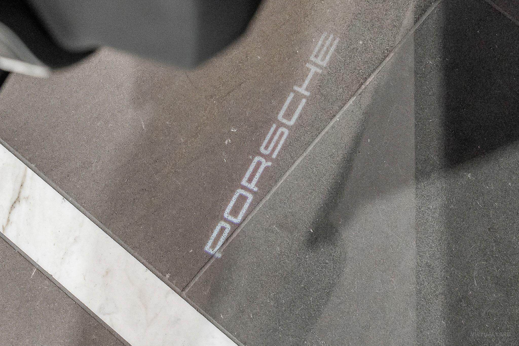 2024 Porsche Macan 95B Wagon 5dr PDK 7sp AWD 2.0T [MY24] 