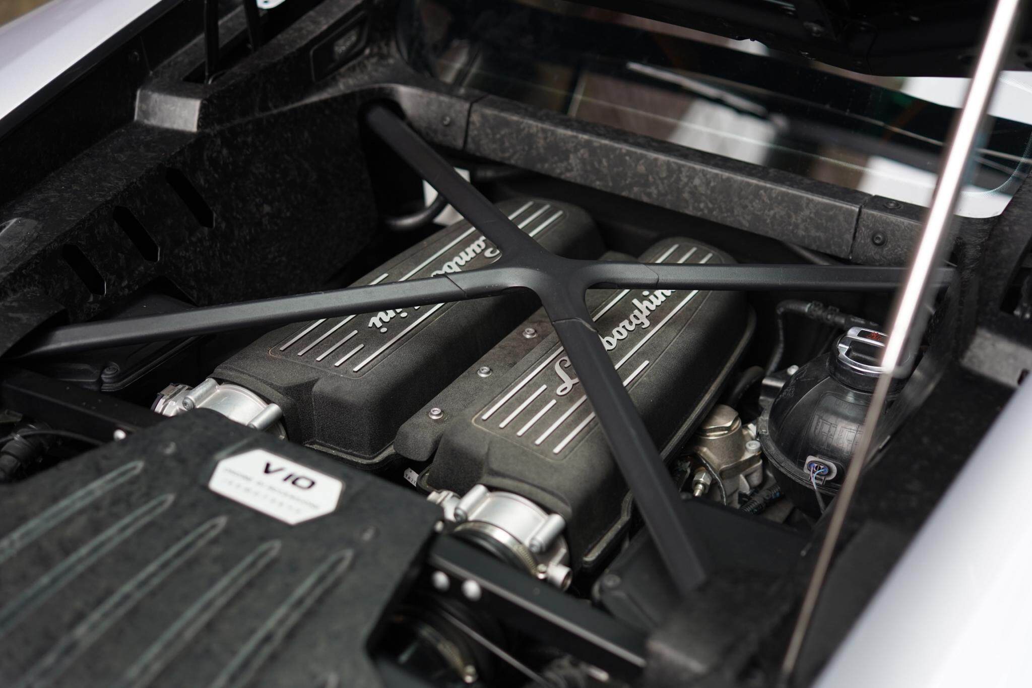 2016 Lamborghini Huracan 724 LP610-4 Coupe 2dr D-CT 7sp AWD 5.2i [MY16] 