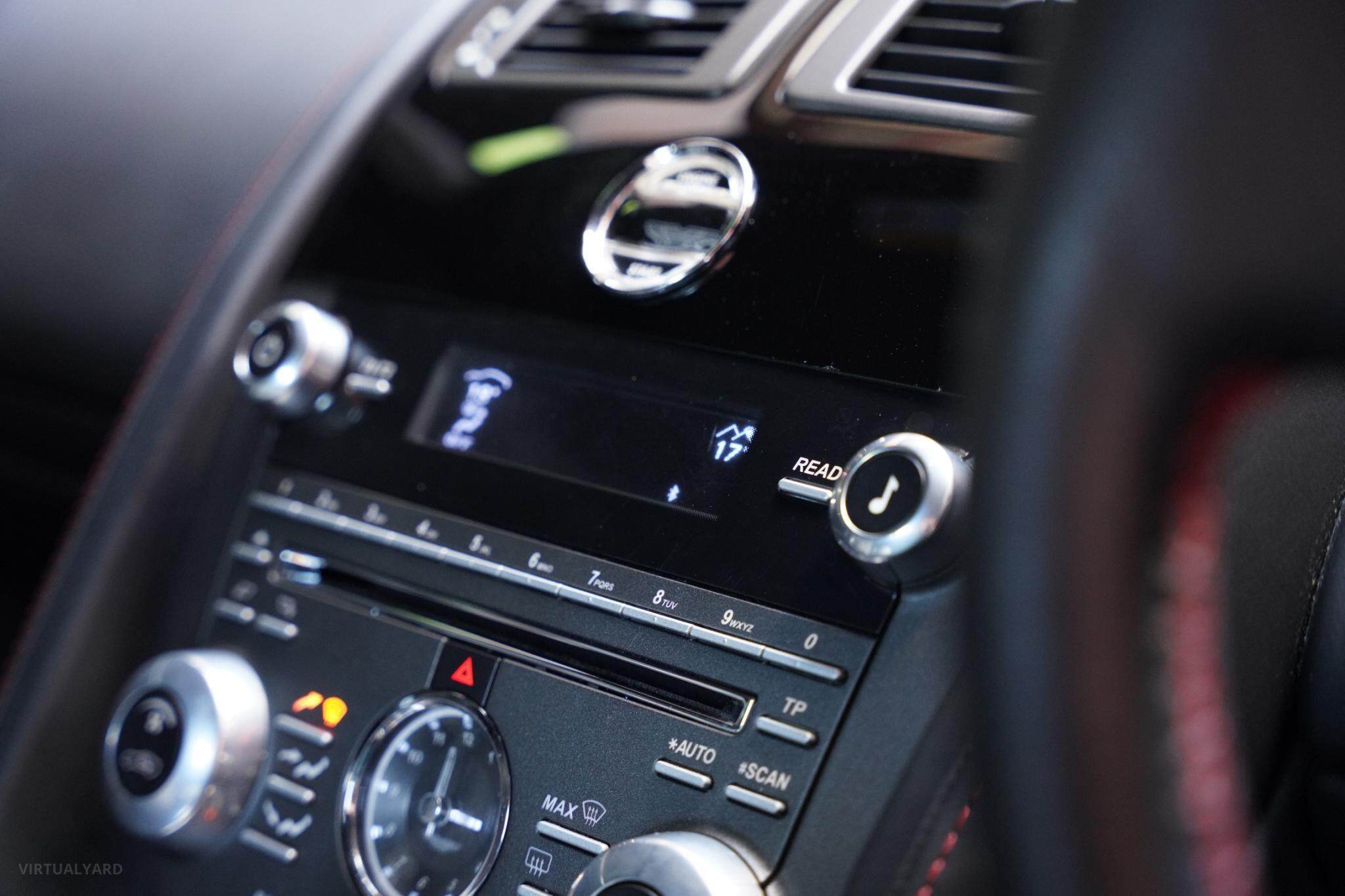 2014 Aston Martin V8 Vantage Coupe 2dr Man 6sp 4.7i [MY14] 