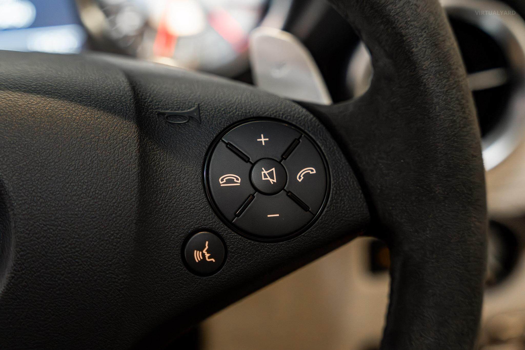 2013 Mercedes-Benz SLS-Class R197 SLS AMG Roadster 2dr SPEEDSHIFT DCT 7sp 6.3i 