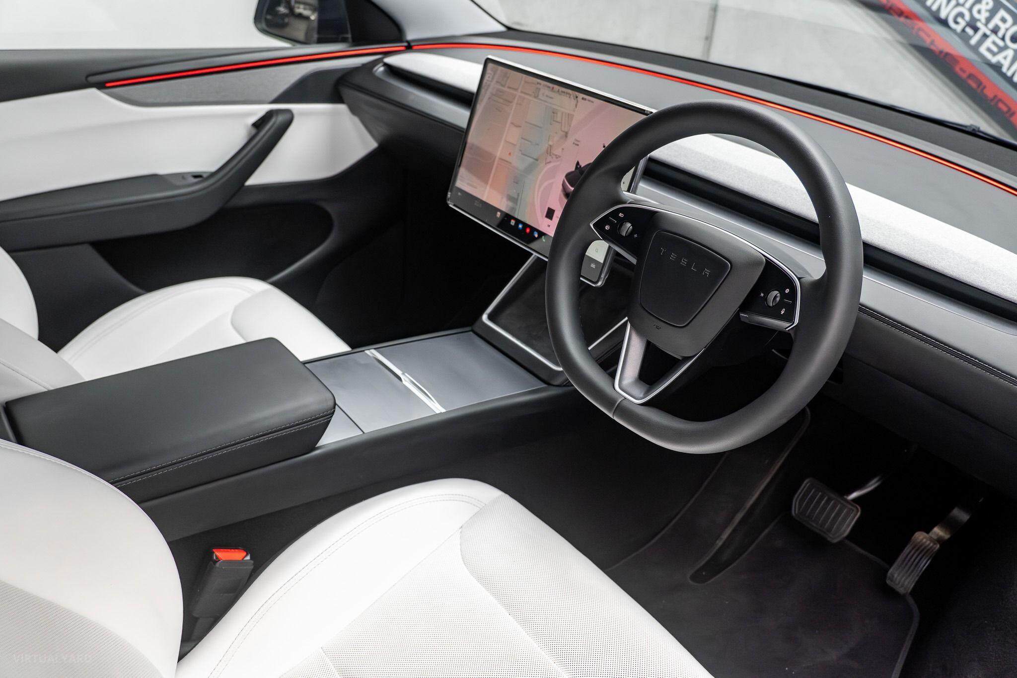 2025 Tesla Model Y Long Range Wagon 5dr Reduction Gear 1sp AWD 378kW [Jan] 