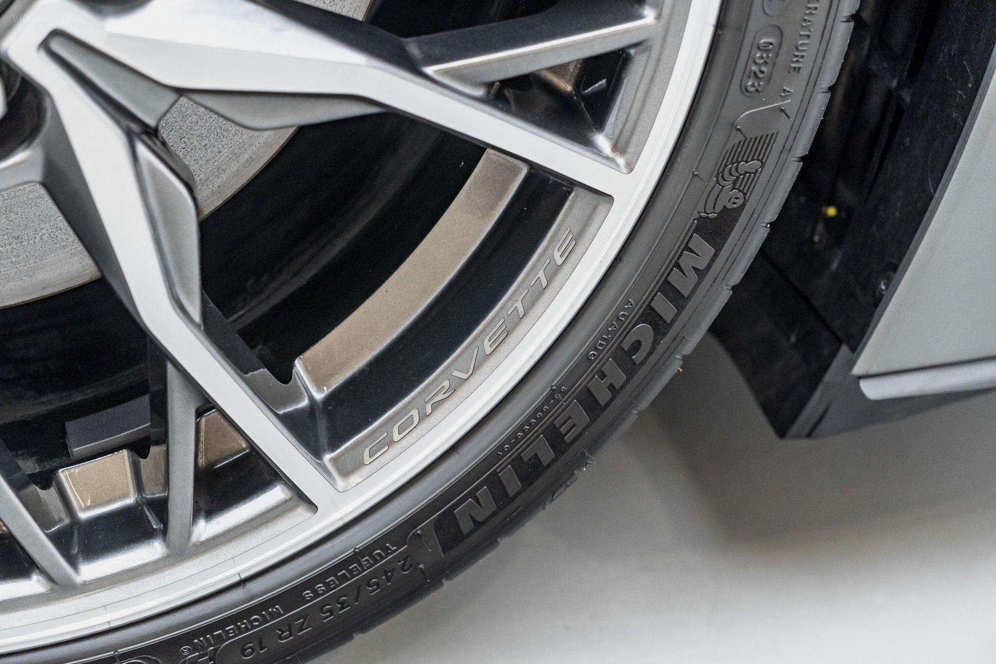 2023 Chevrolet Corvette C8 Stingray 2LT Convertible 2dr DCT 8sp 6.2i [MY23] 