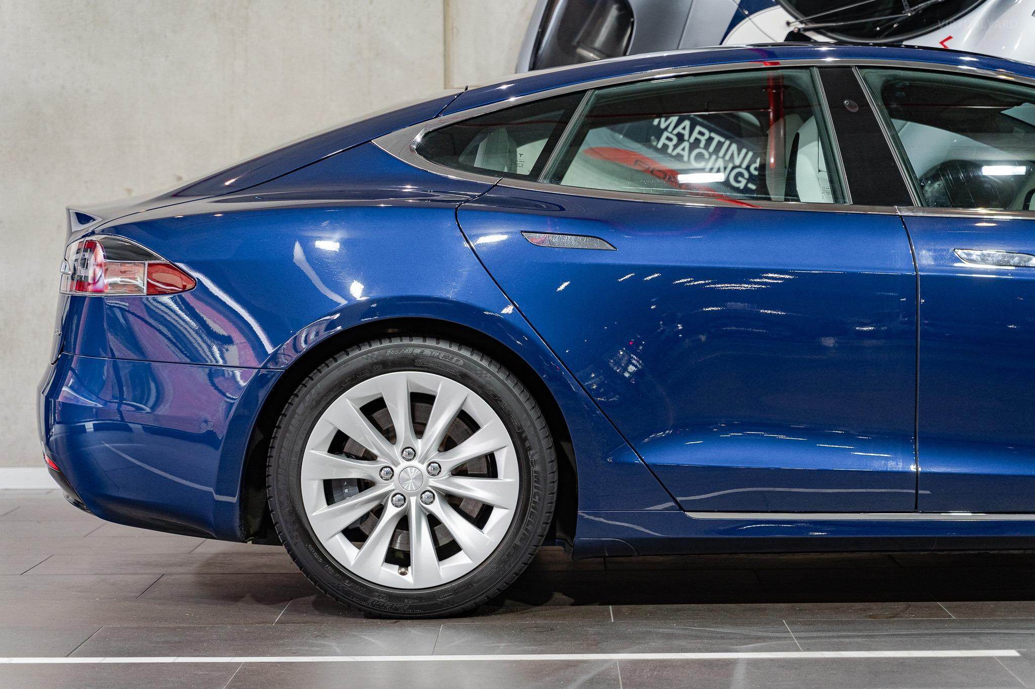 2019 Tesla Model S 75D Sportback Sedan 5dr Reduction Gear 1sp AWD AC245kW 