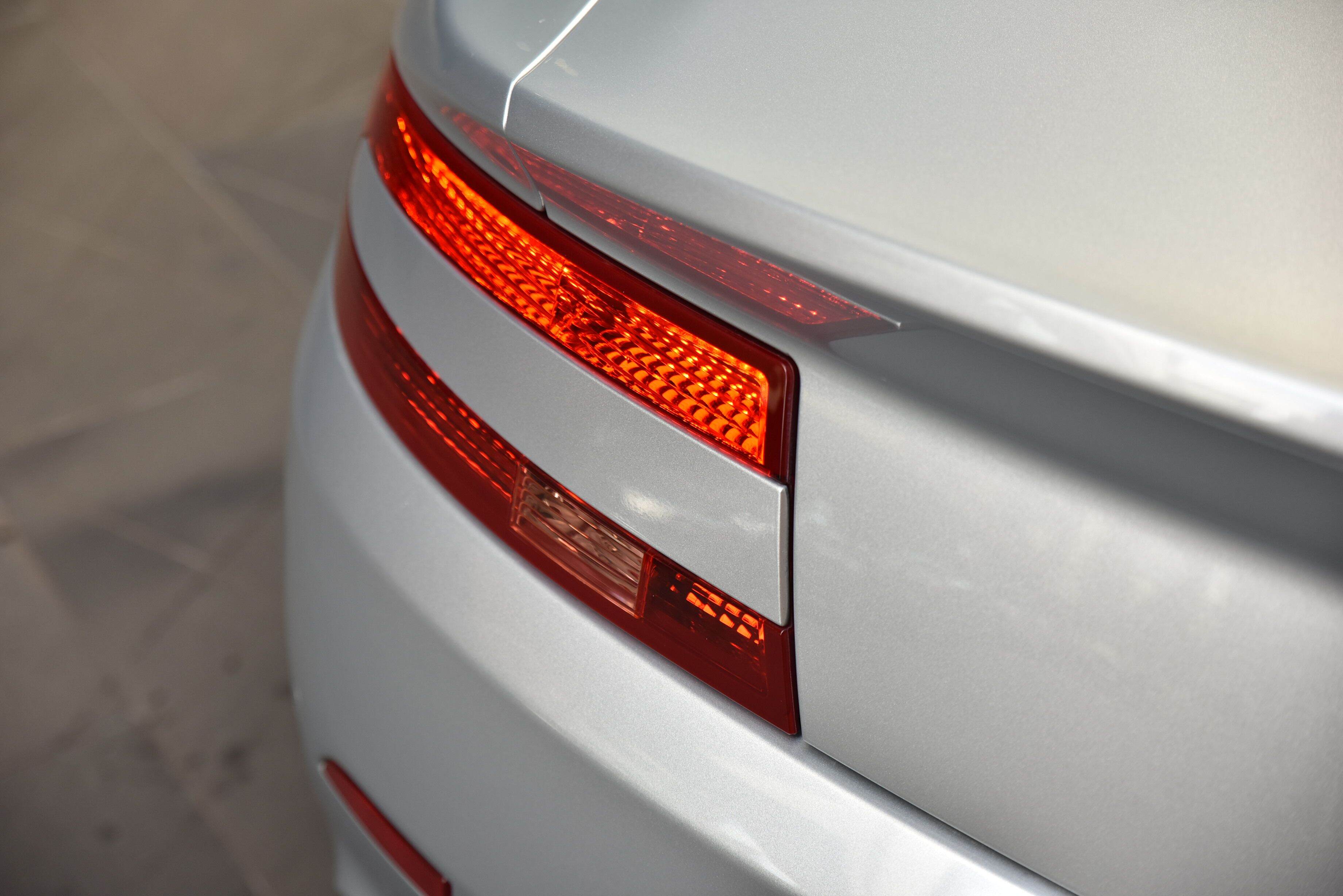 2007 Aston Martin V8 Vantage Roadster 2dr Seq. Mac 6sp 4.3i [MY08] 