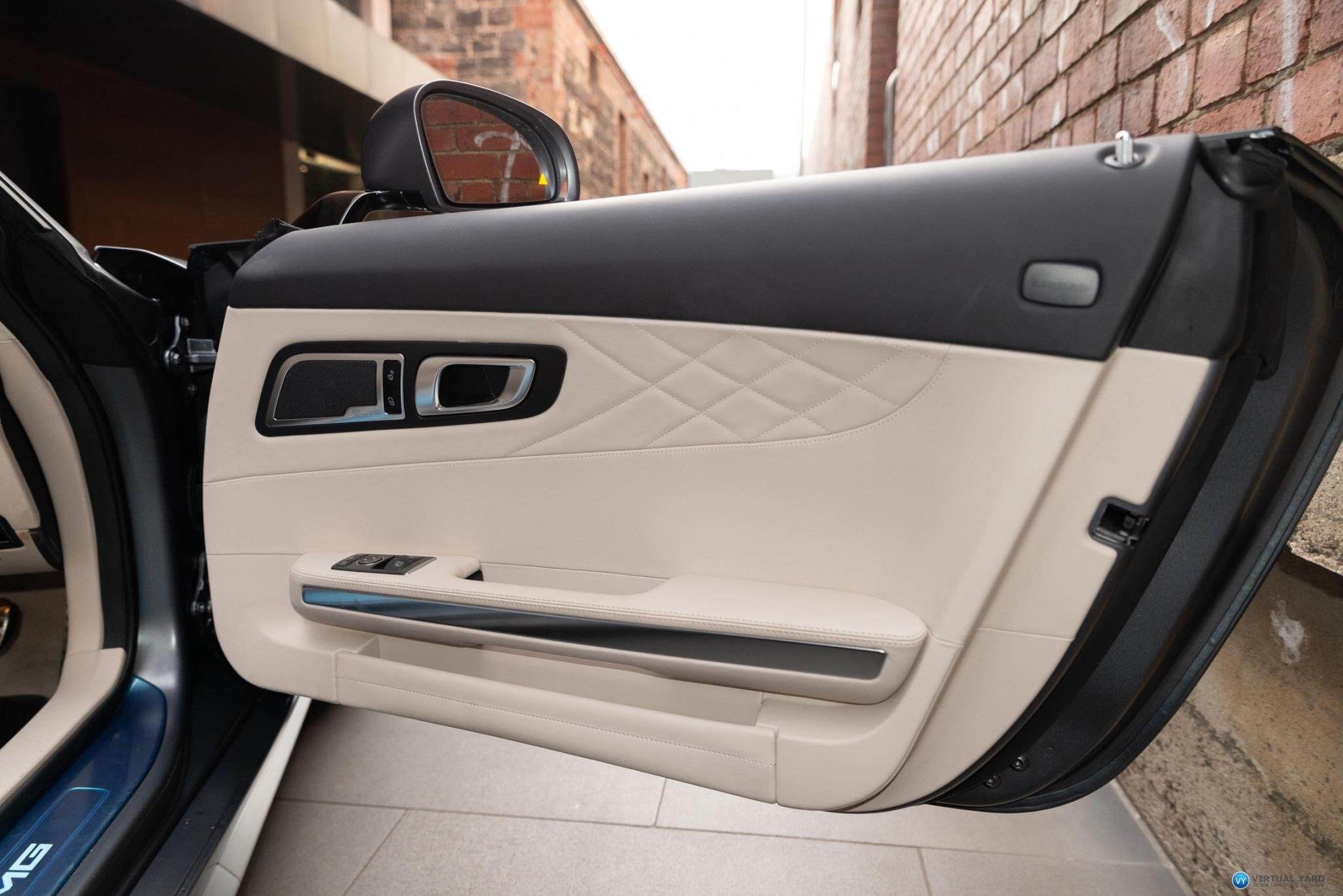 2017 Mercedes-Benz AMG GT R190 C Roadster 2dr SPEEDSHIFT DCT 7sp 4.0TT [Apr] 