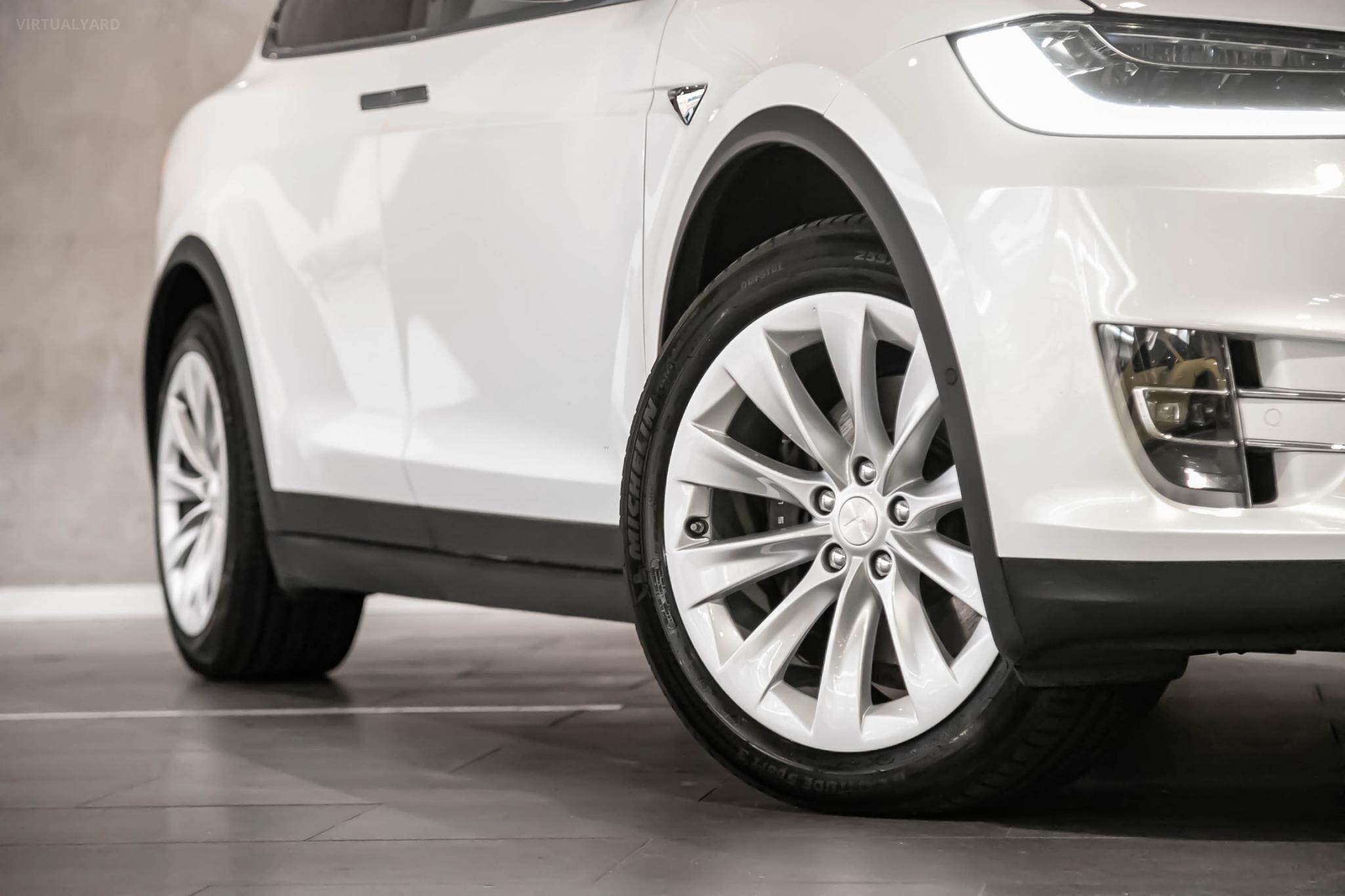 2019 Tesla Model X Long Range Wagon 5dr Reduction Gear 1sp AWD AC330kW [Mar] 