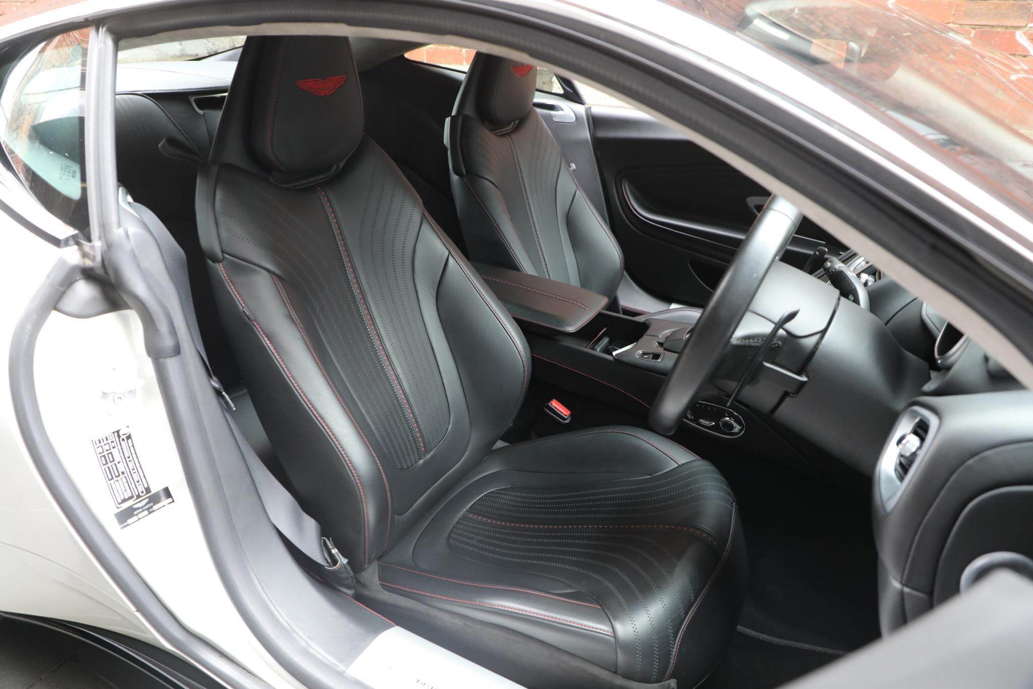 2017 Aston Martin DB11 Coupe 2dr Spts Auto 8sp 5.2TT [MY17] 