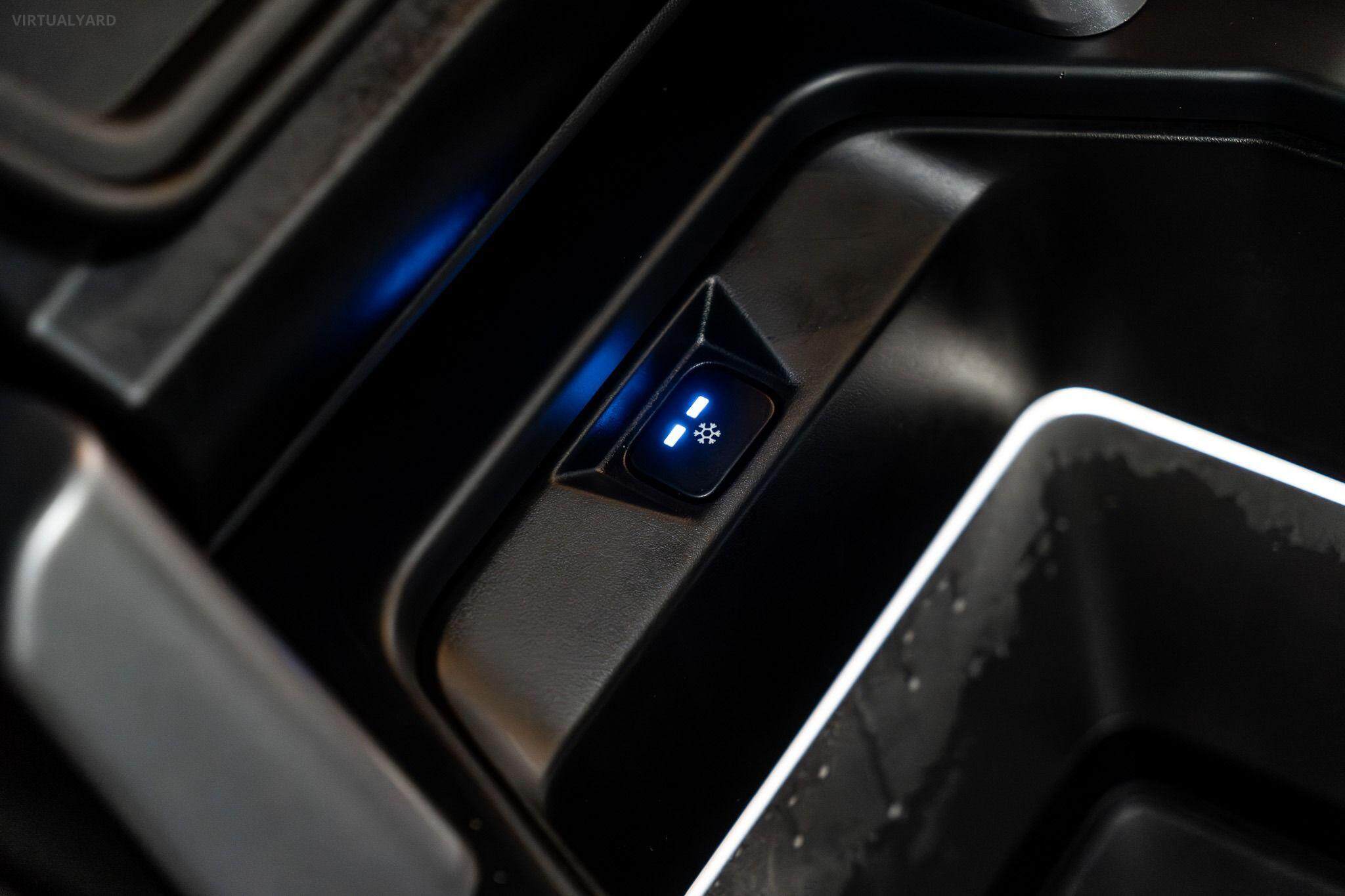 2023 Land Rover Defender L663 110 P525 V8 Wagon 5dr Spts Auto 8sp AWD 5.0SC [MY23.5] 