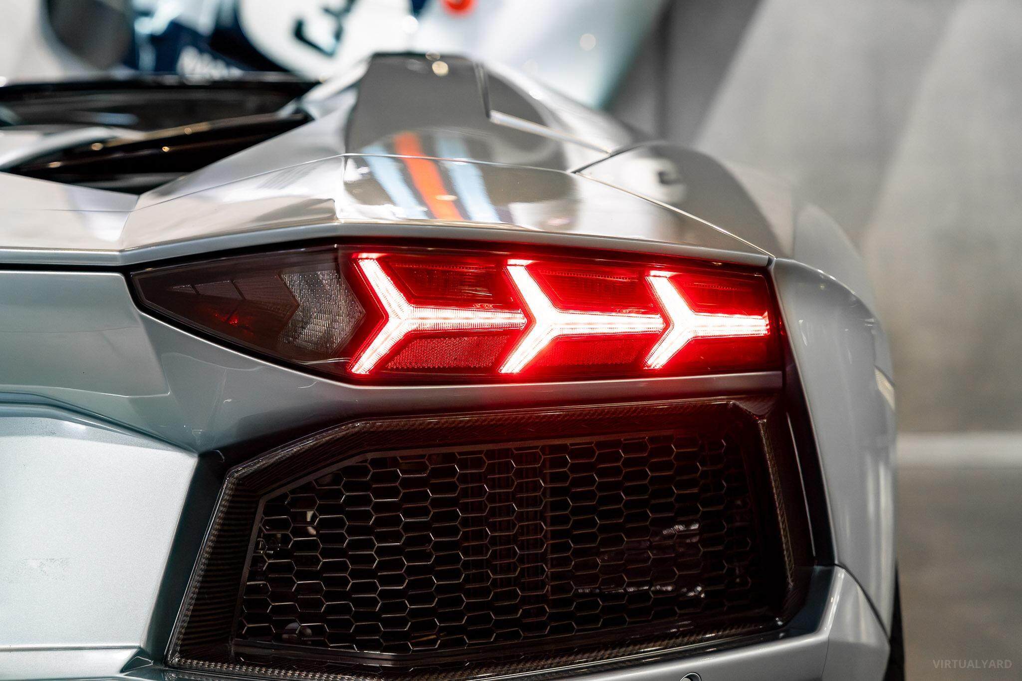 2013 Lamborghini Aventador 834 LP700-4 Roadster 2dr ISR 7sp AWD 6.5i [MY13] 