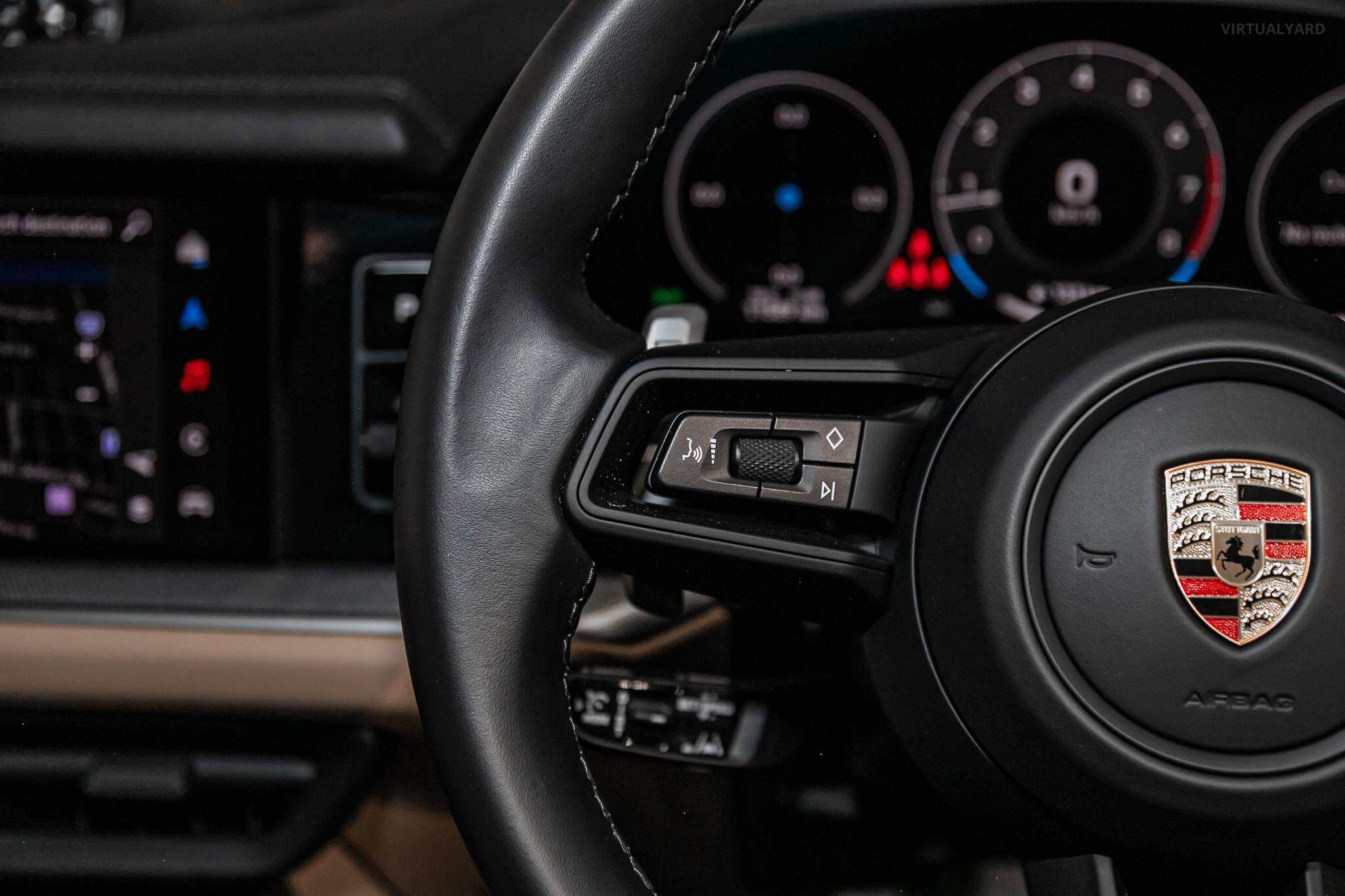 2023 Porsche Cayenne 9YB II Coupe 5dr Tiptronic 8sp 4x4 3.0T [MY24] 