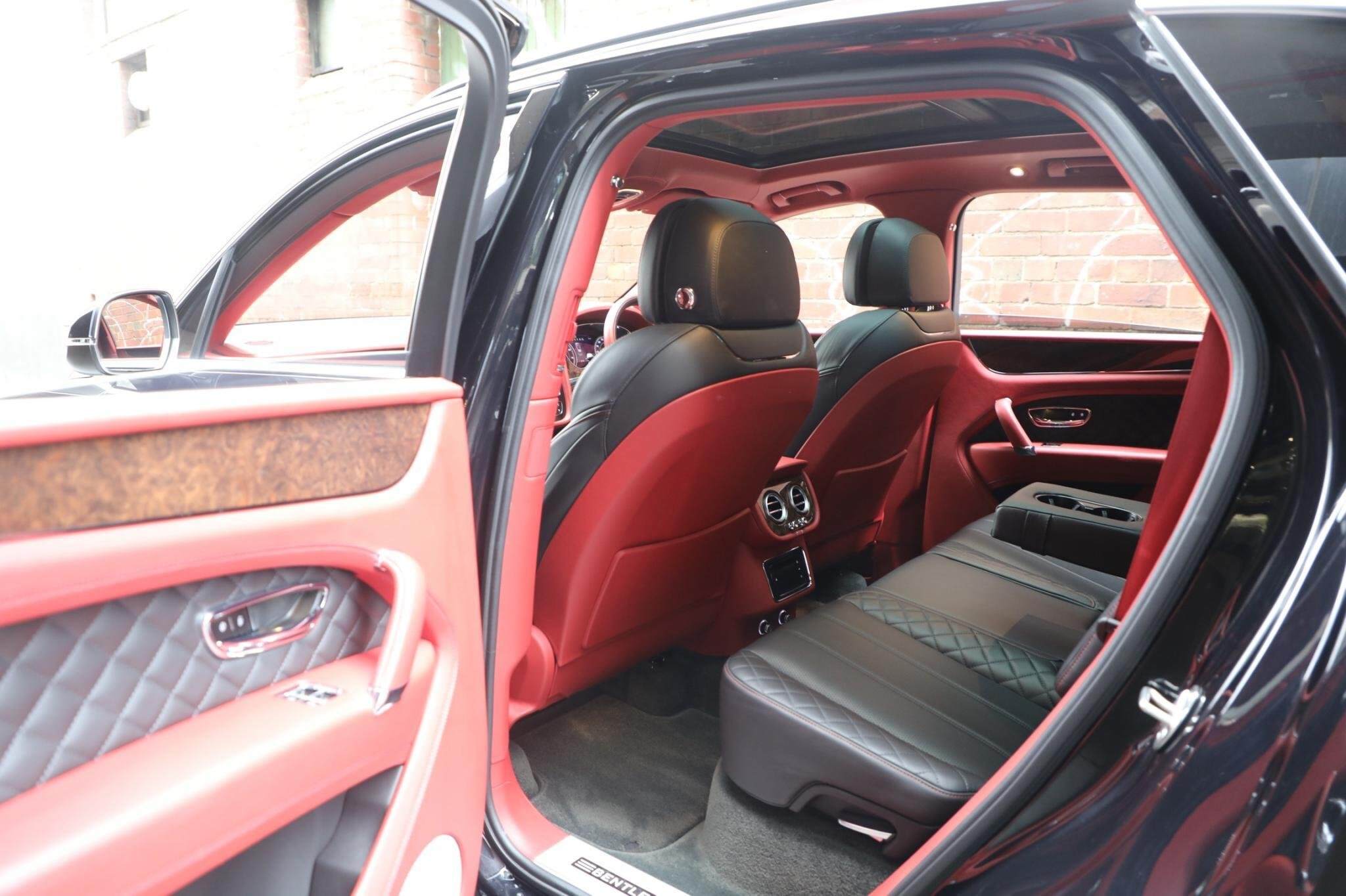 2016 Bentley Bentayga 4V Wagon 5dr Spts Auto 8sp AWD 6.0TT (5-st) [MY17] 