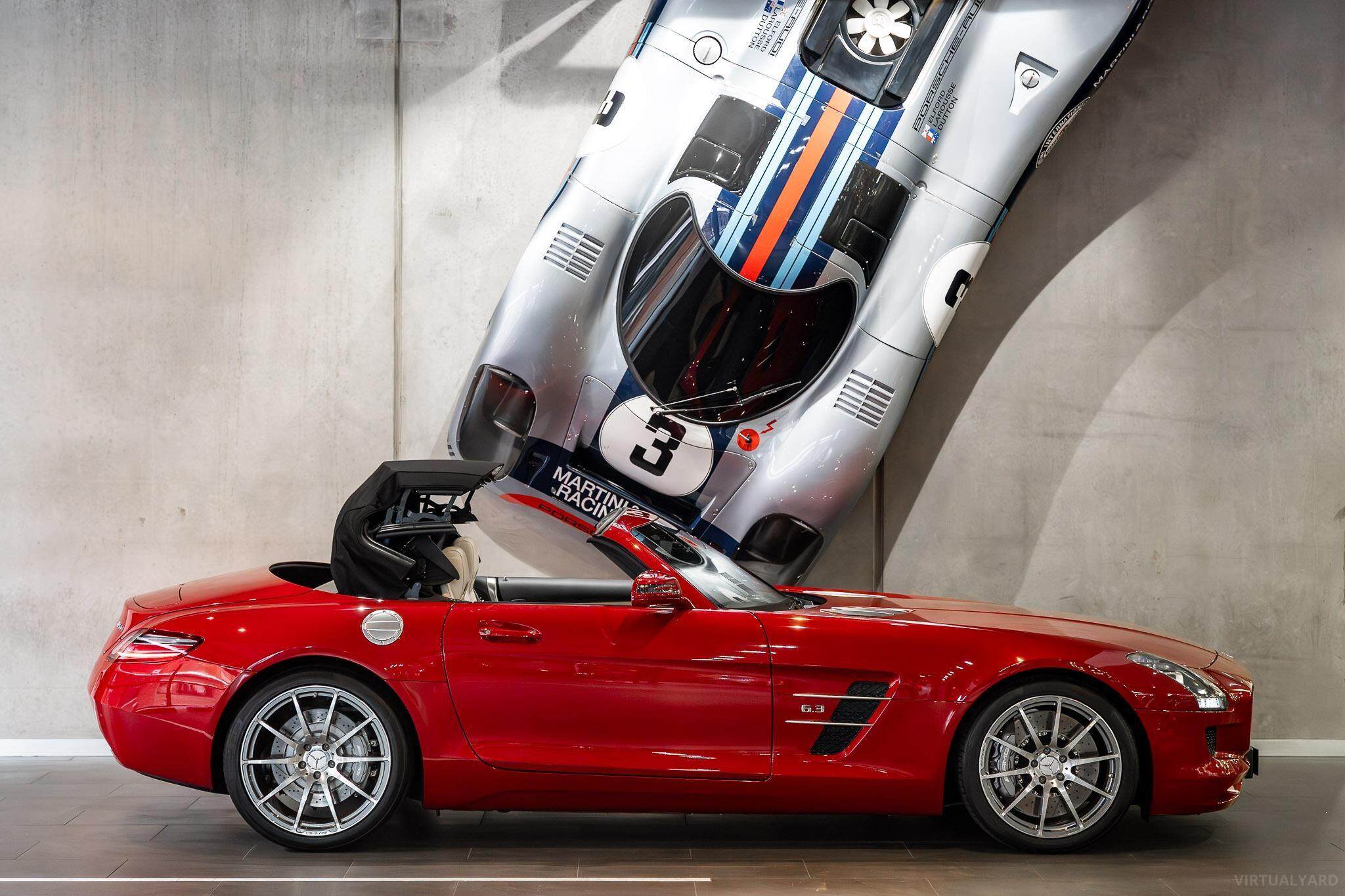 2013 Mercedes-Benz SLS-Class R197 SLS AMG Roadster 2dr SPEEDSHIFT DCT 7sp 6.3i 