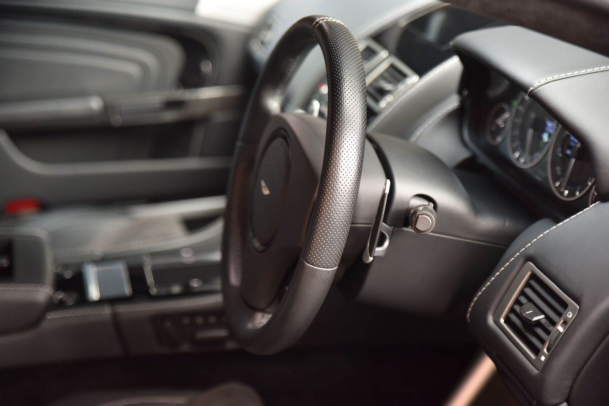 2009 Aston Martin DBS Coupe 2dr Touchtronic 6sp 5.9i [MY09] 