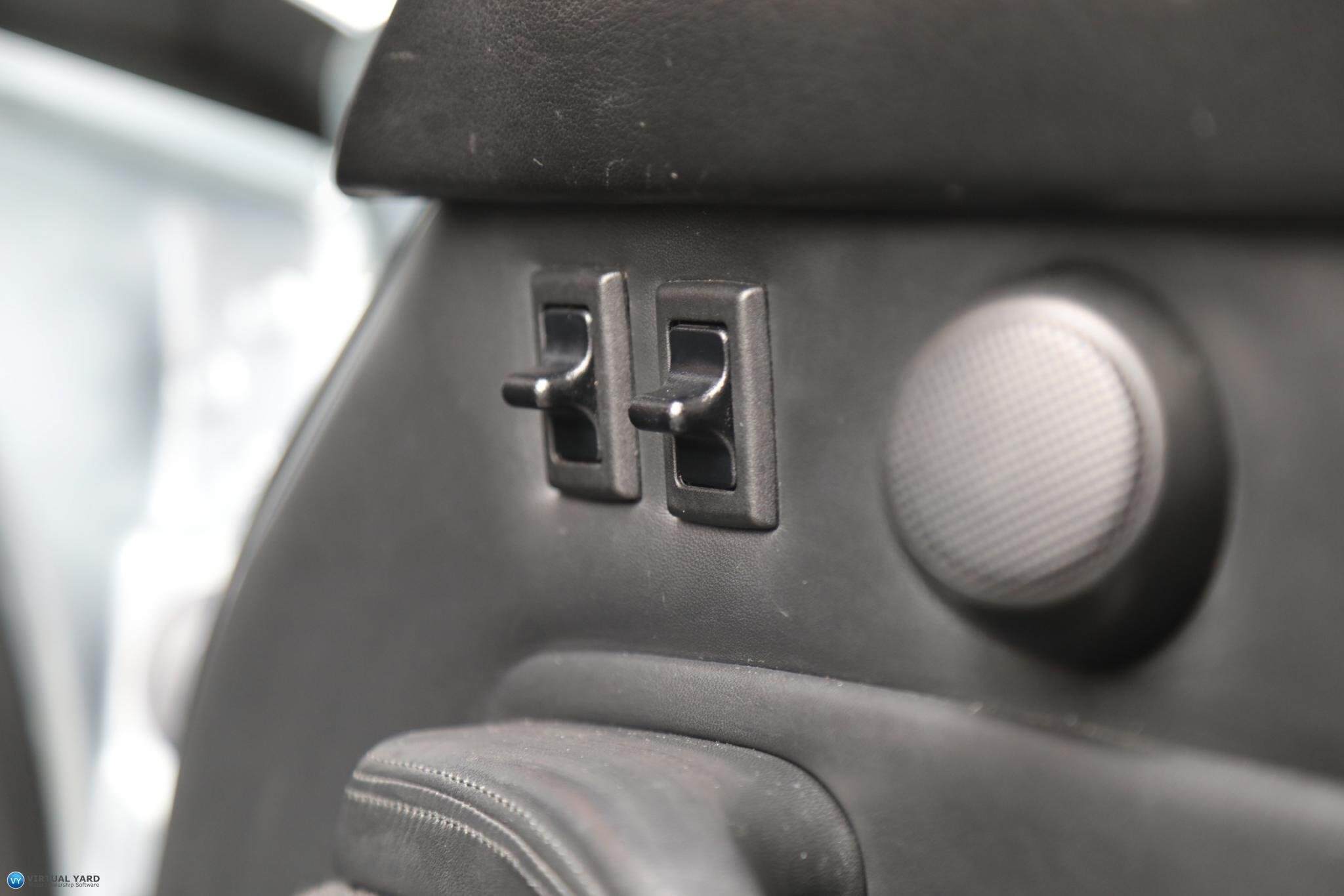 1995 Porsche 911 993 Turbo Coupe 2dr Man 6sp AWD 3.6TT 