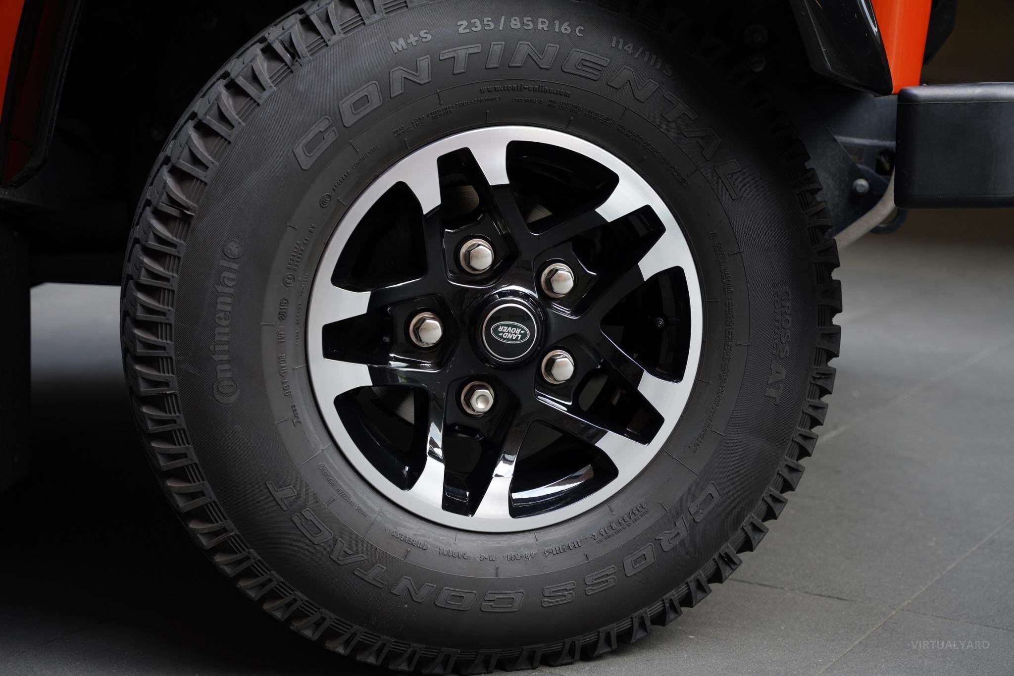 2015 Land Rover Defender 90 Adventure Wagon 3dr Man 6sp 4x4 2.2DT [MY16] 