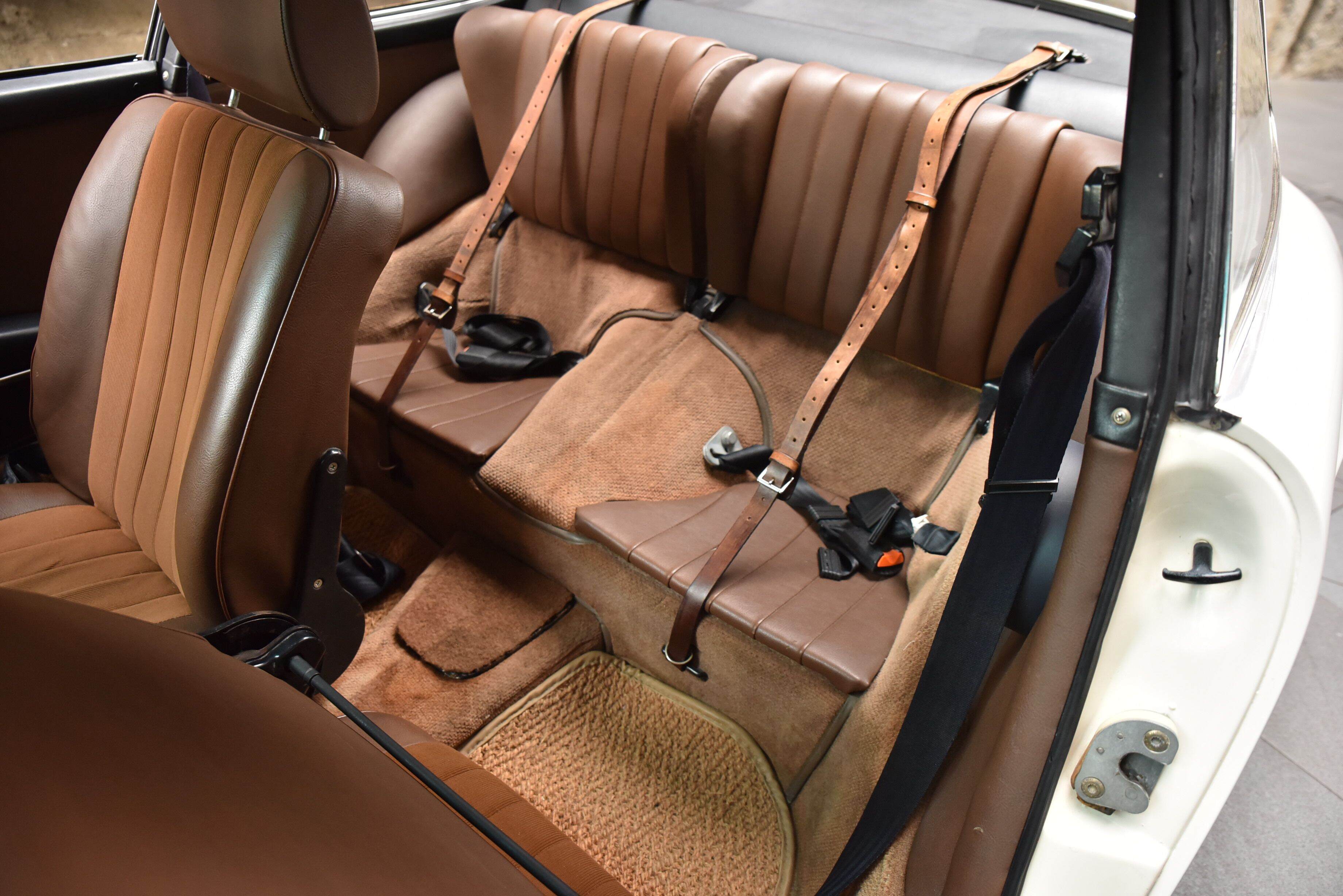 1973 Porsche 911 F E Coupe 2dr Man 5sp 2.4i 