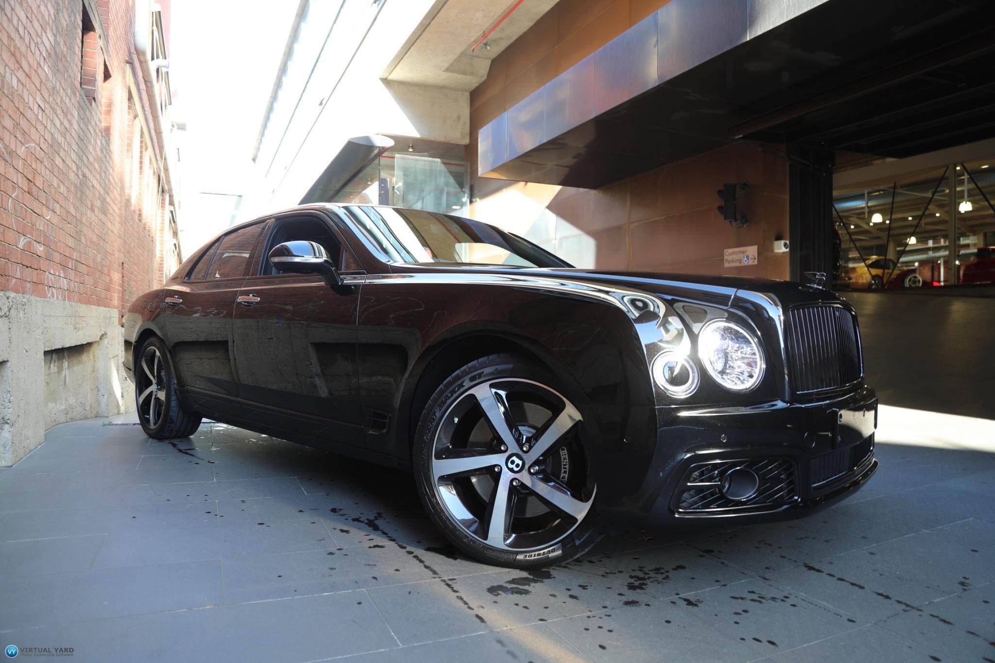 2018 Bentley Mulsanne Speed Design Series by Mulliner 