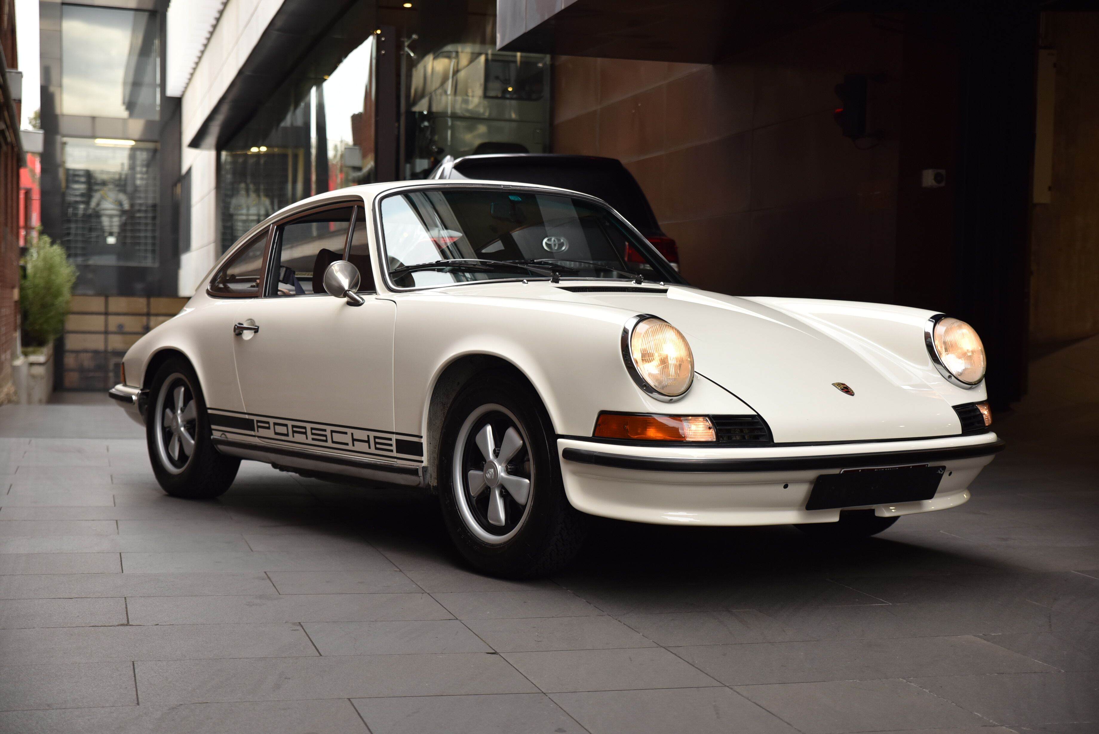 1973 Porsche 911 F E Coupe 2dr Man 5sp 2.4i 