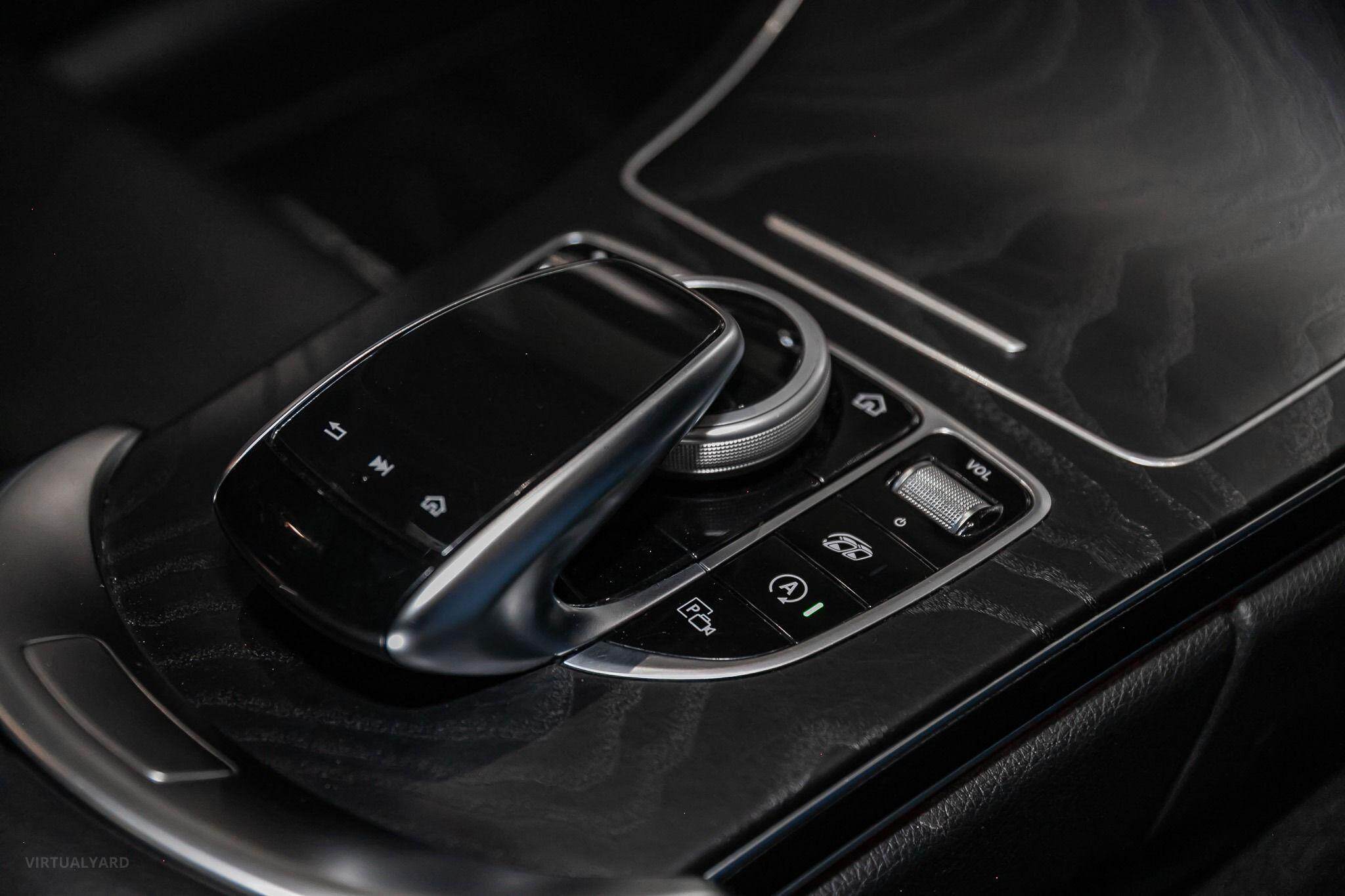 2020 MERCEDES-BENZ C43  