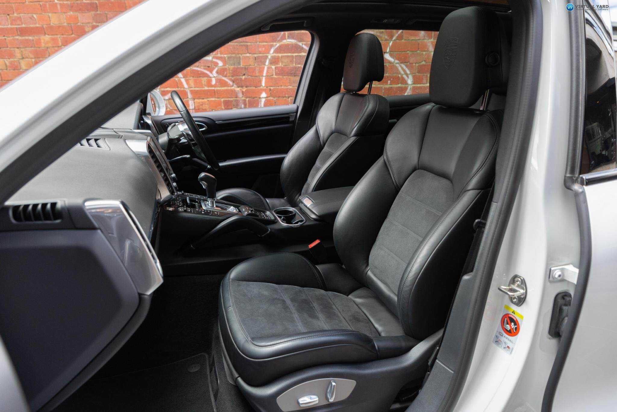 2016 Porsche Cayenne 92A Diesel Platinum Edition Wagon 5dr Tiptronic 8sp 4x4 3.0DT [MY17] 