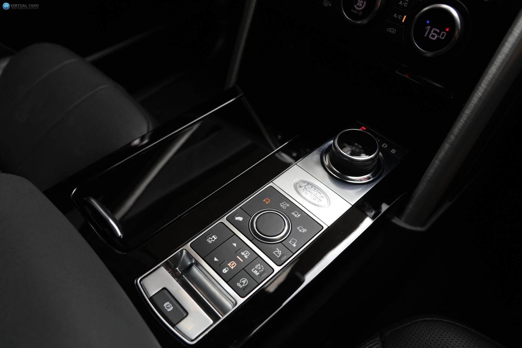 2017 Land Rover Discovery Series 5 TD6 HSE Wagon 5dr Spts Auto 8sp 4x4 3.0DT [MY18] 