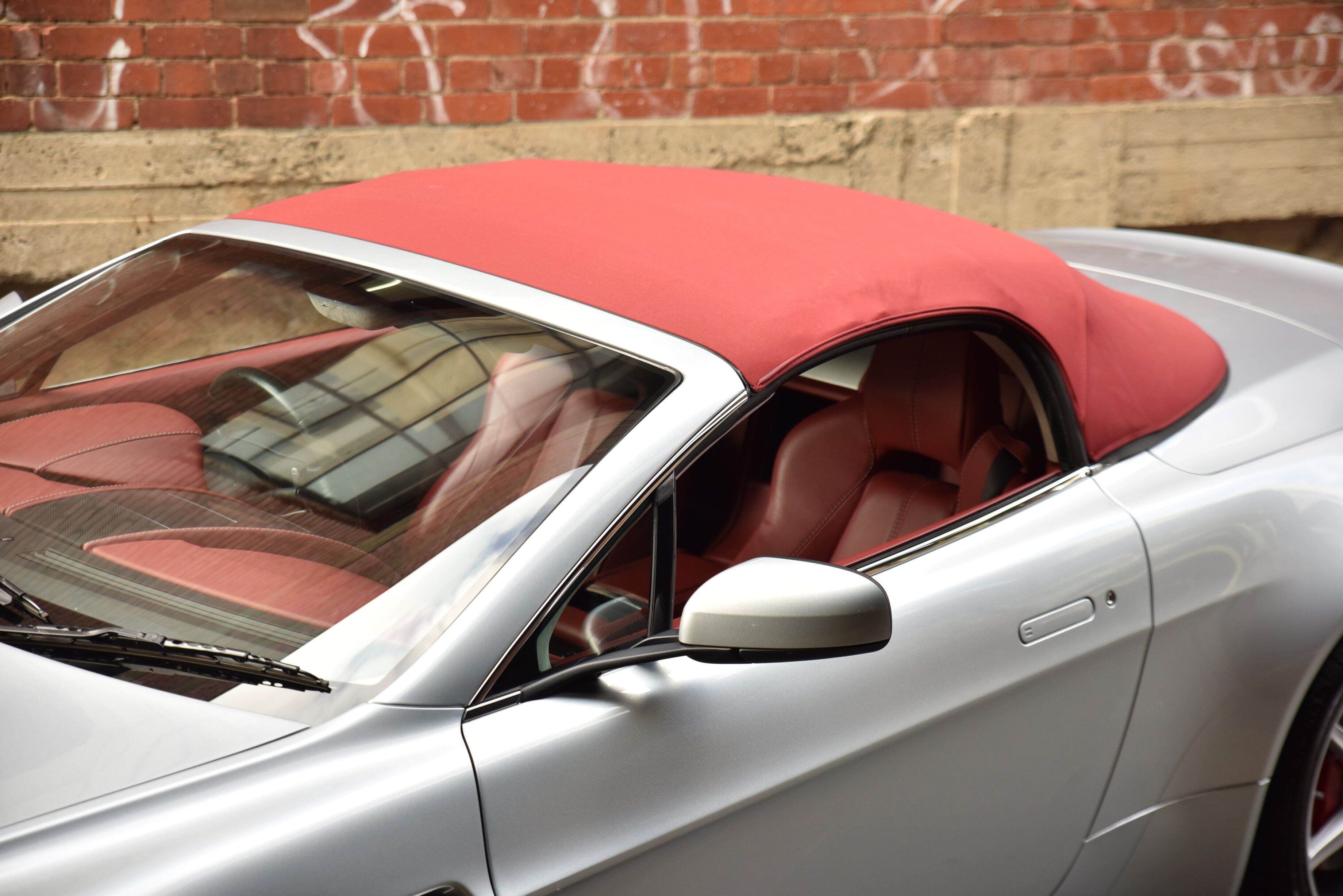 2007 Aston Martin V8 Vantage Roadster 2dr Seq. Mac 6sp 4.3i [MY08] 