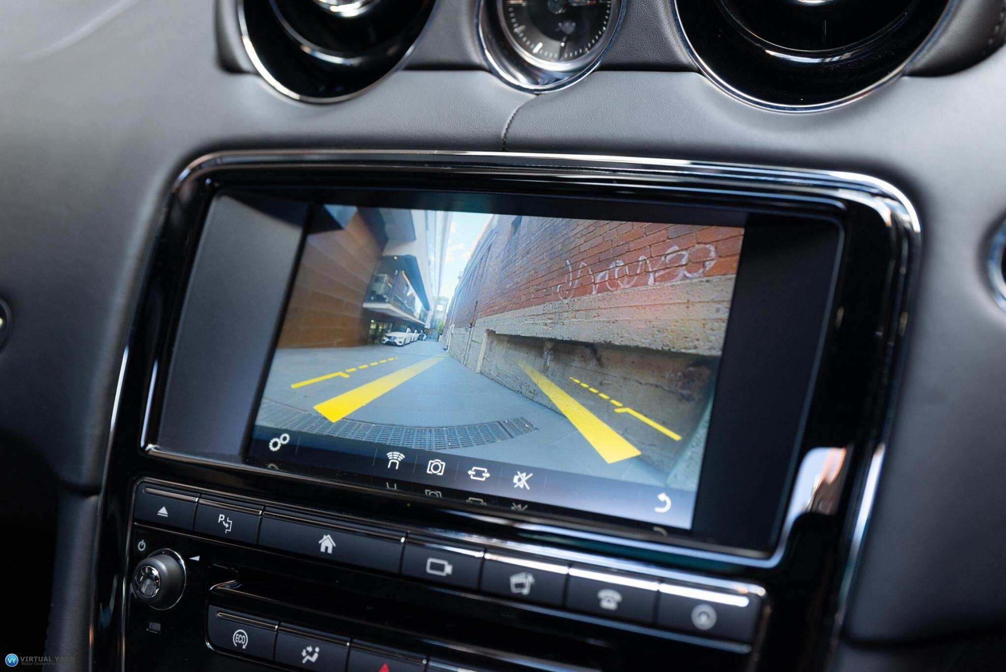 2016 Jaguar XJR X351 Sedan SWB 4dr Spts Auto 8sp 5.0SC [MY16] 