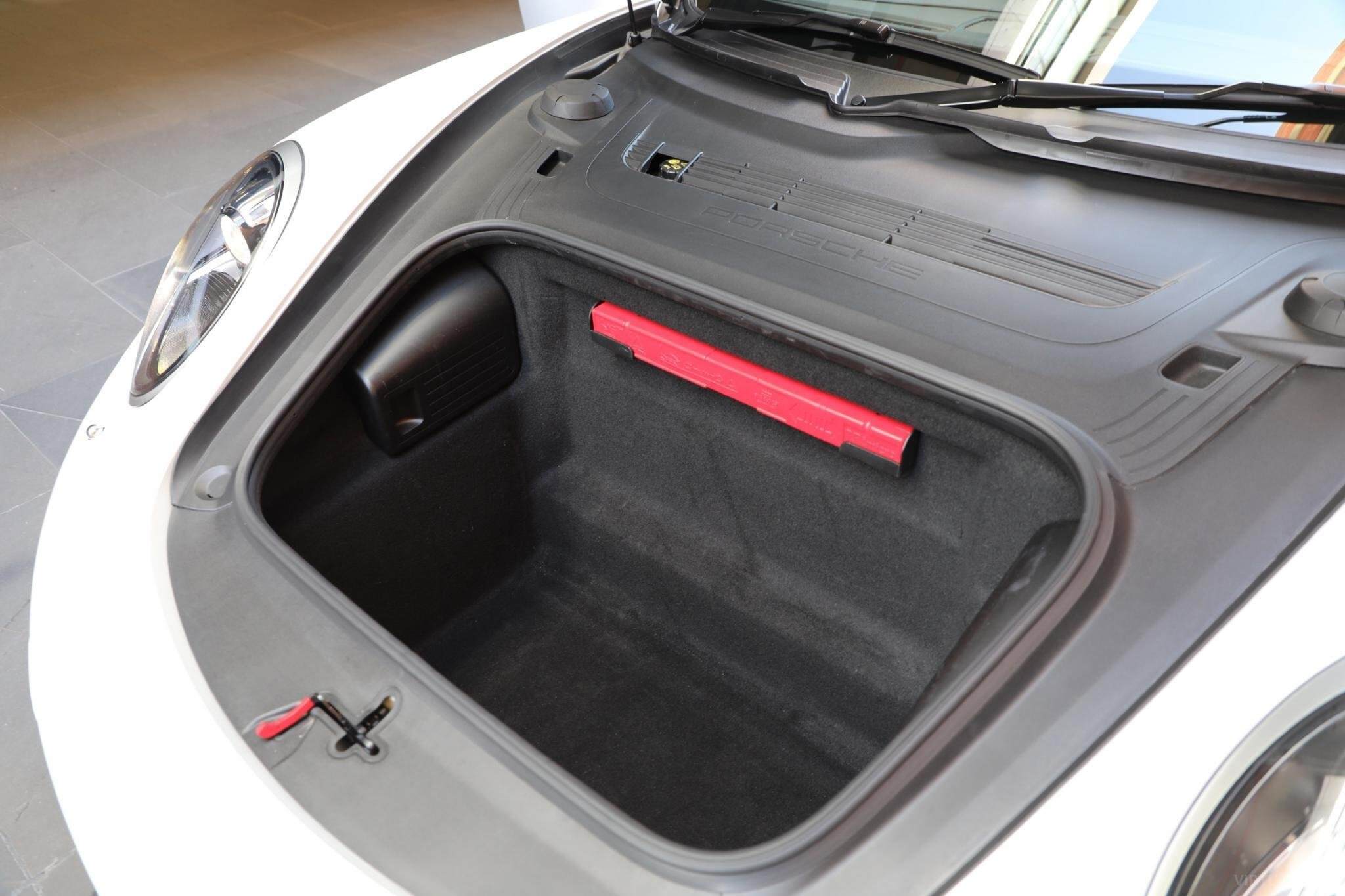 2017 Porsche 911 991 Carrera Coupe 2dr PDK 7sp 3.0TT [MY18] 