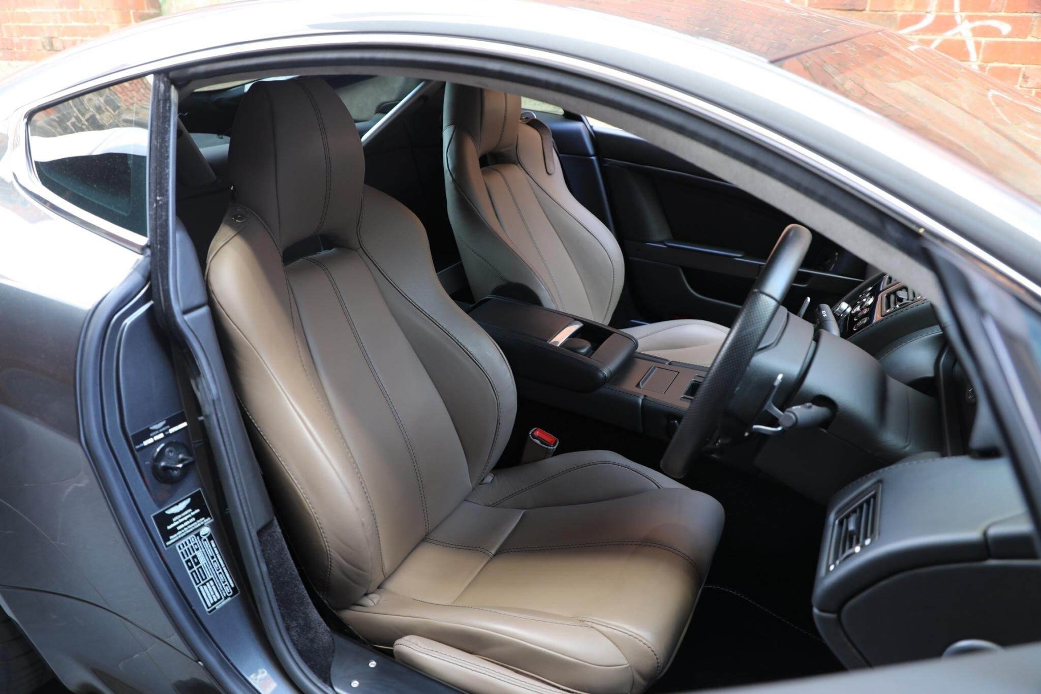 2015 Aston Martin V8 Vantage Coupe 2dr Sportshift II 7sp 4.7i [MY15] 