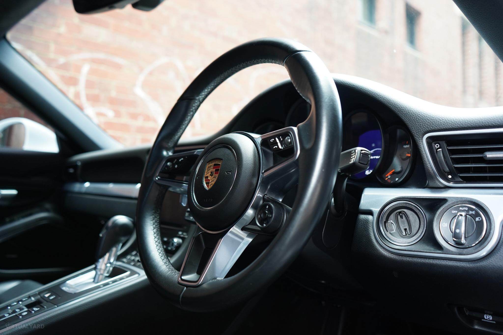 2017 Porsche 911 991 Carrera Coupe 2dr PDK 7sp 3.0TT [MY17] 