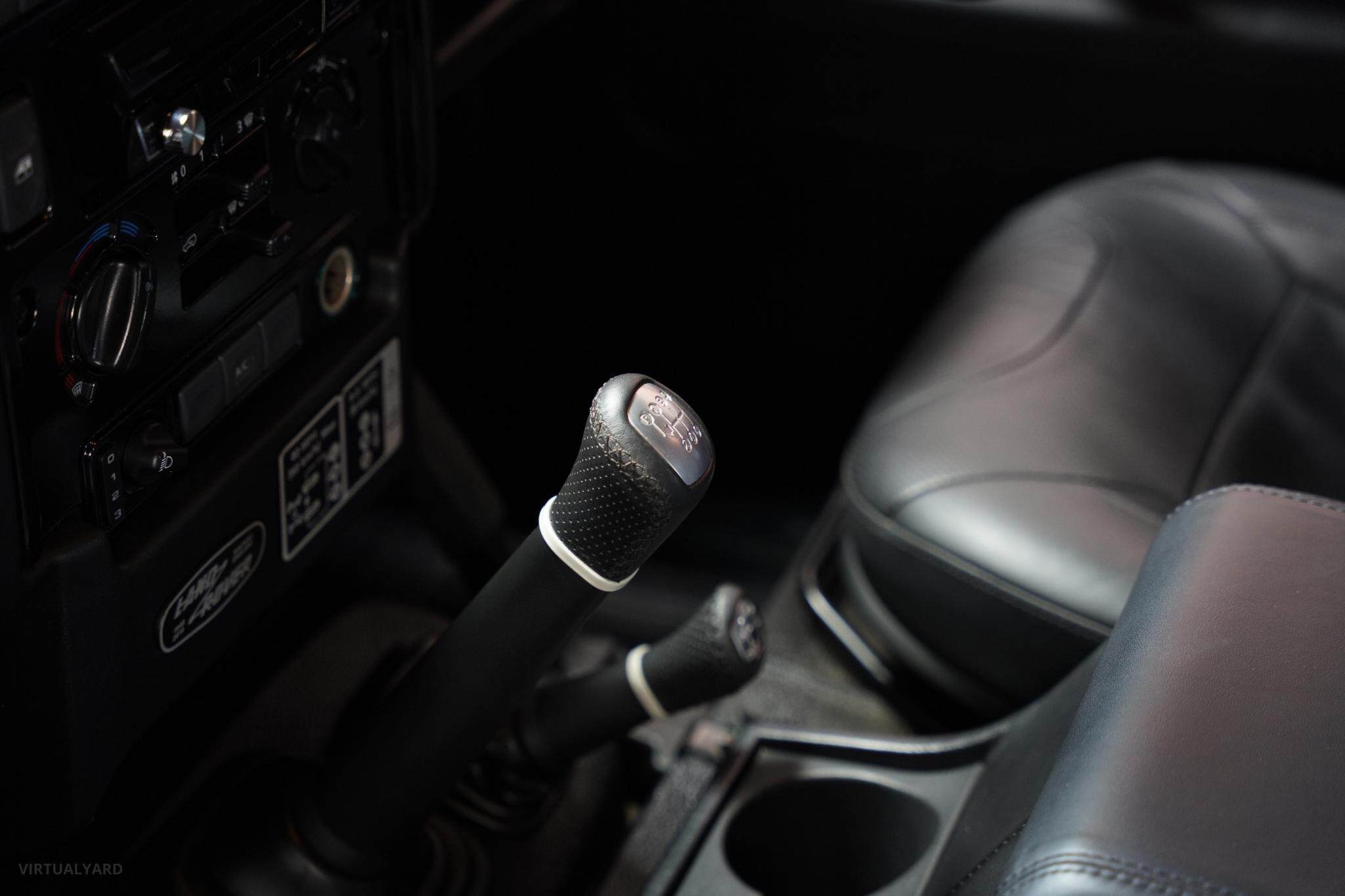 2015 Land Rover Defender 90 Adventure Wagon 3dr Man 6sp 4x4 2.2DT [MY16] 