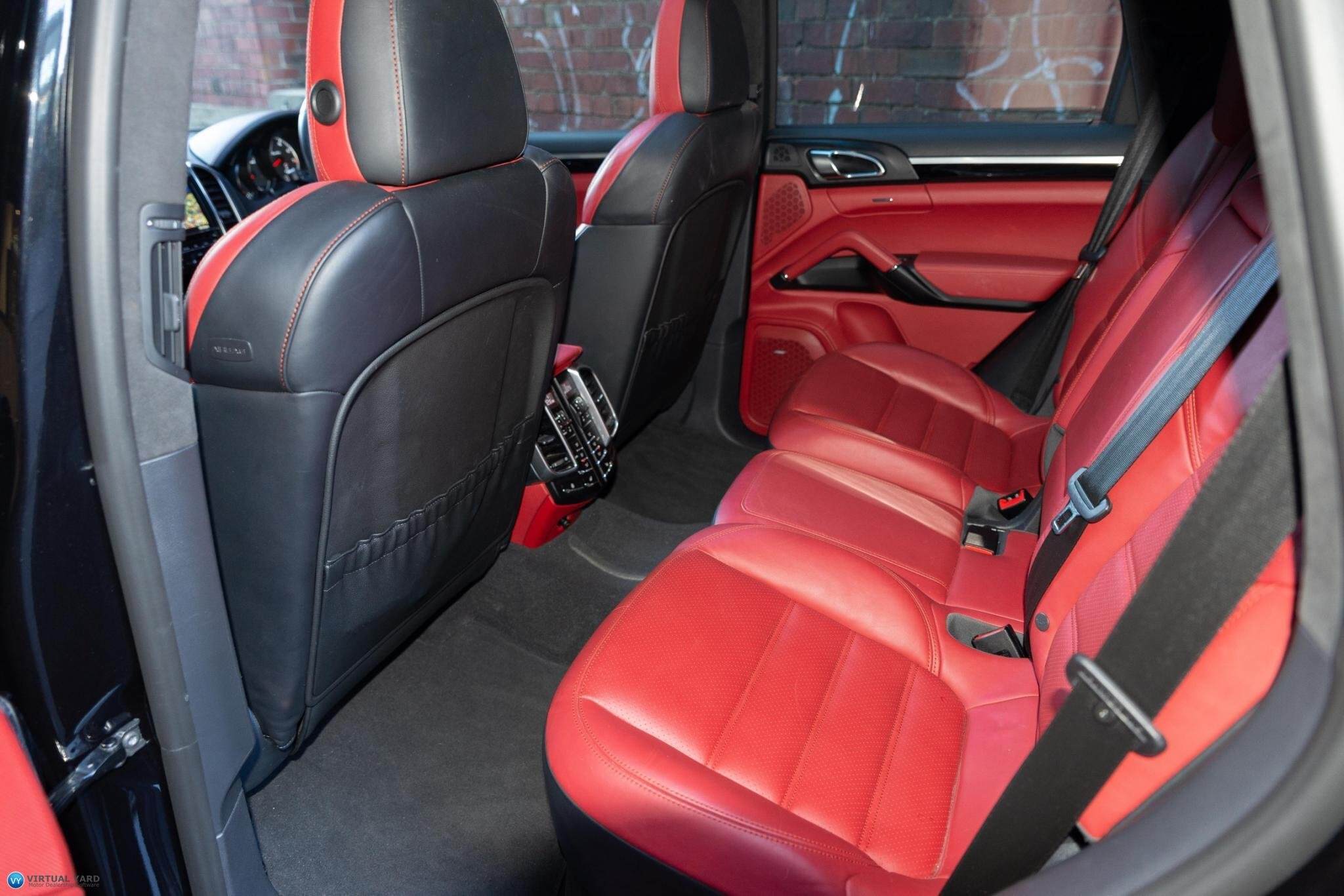 2015 Porsche Cayenne 92A Turbo Wagon 5dr Tiptronic 8sp 4x4 4.8TT [MY15] 