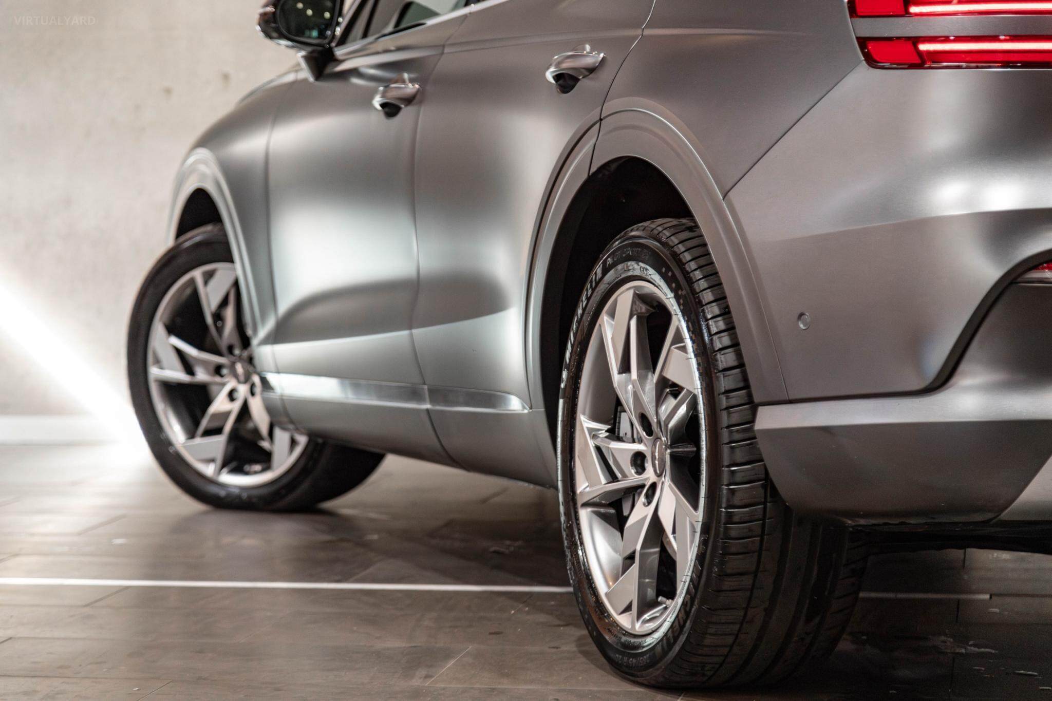 2023 Genesis GV70 JK.V1 Perfomance Wagon 5dr Reduction Gear 1sp AWD AC320kW [MY23] 