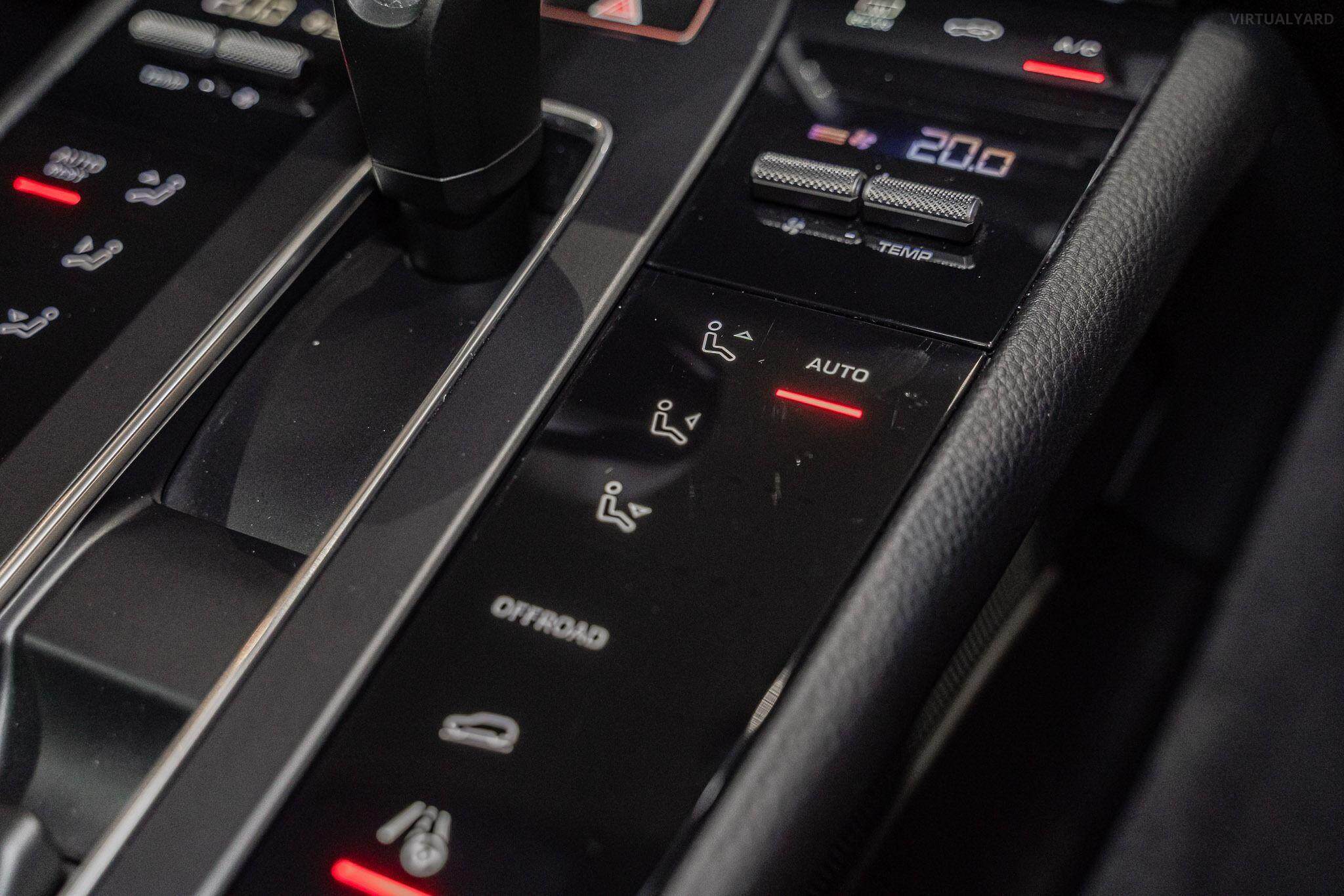 2024 Porsche Macan 95B Wagon 5dr PDK 7sp AWD 2.0T [MY24] 