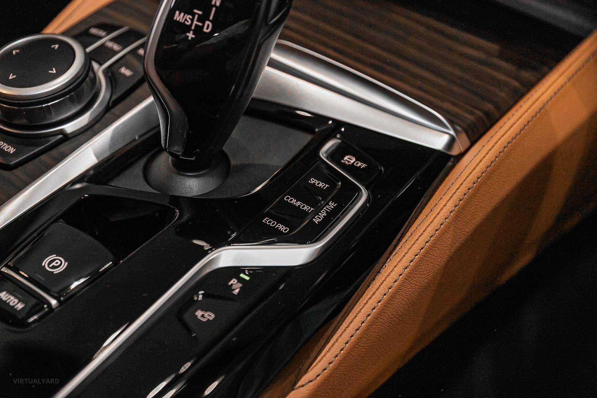 2022 BMW 5 Series G30 LCI M550i xDrive Sedan 4dr Steptronic 8sp 4WD 4.4TT 