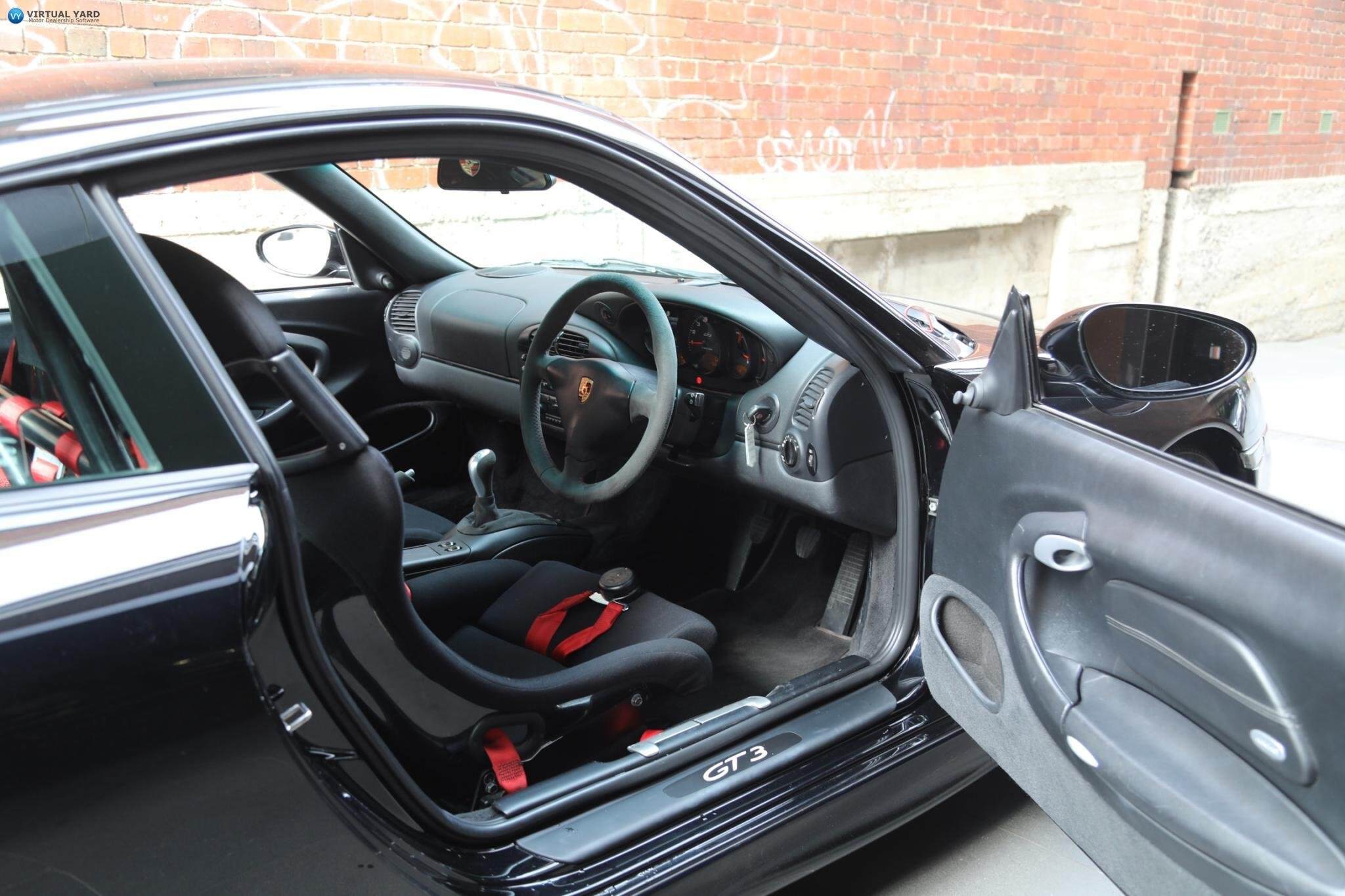 1999 Porsche 911 996 GT3 Clubsport Coupe 2dr Man 6sp 3.6i 