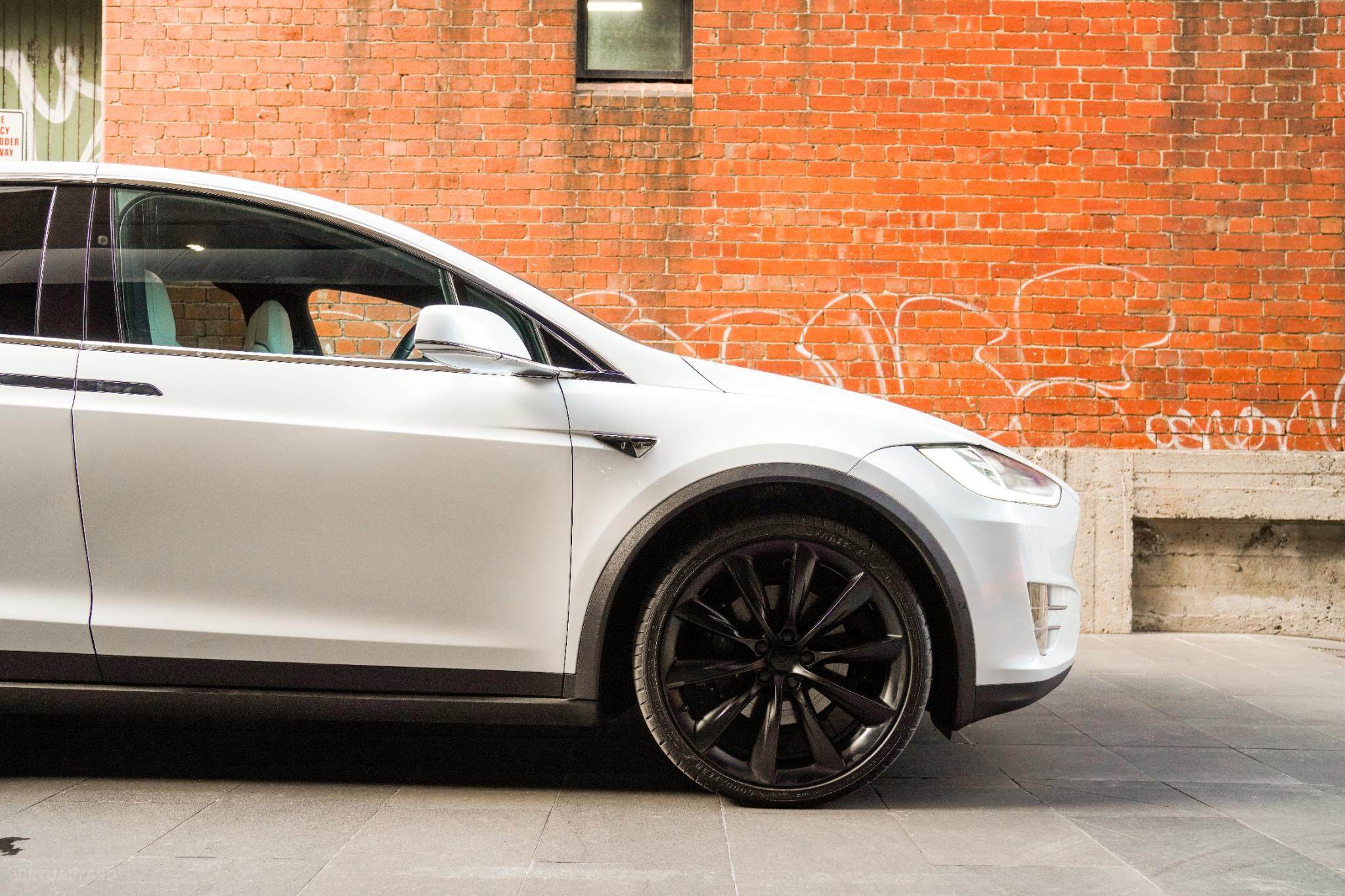 2018 Tesla Model X 75D Wagon 5dr Reduction Gear 1sp AWD AC245kW [May] 