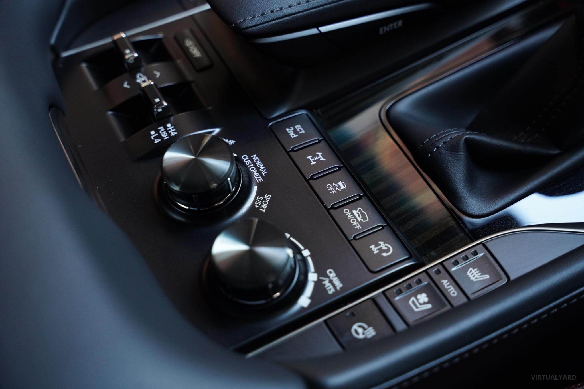 2019 Lexus LX URJ201R LX570 S Wagon 8st 5dr Spts Auto 8sp, 4x4 5.7i 